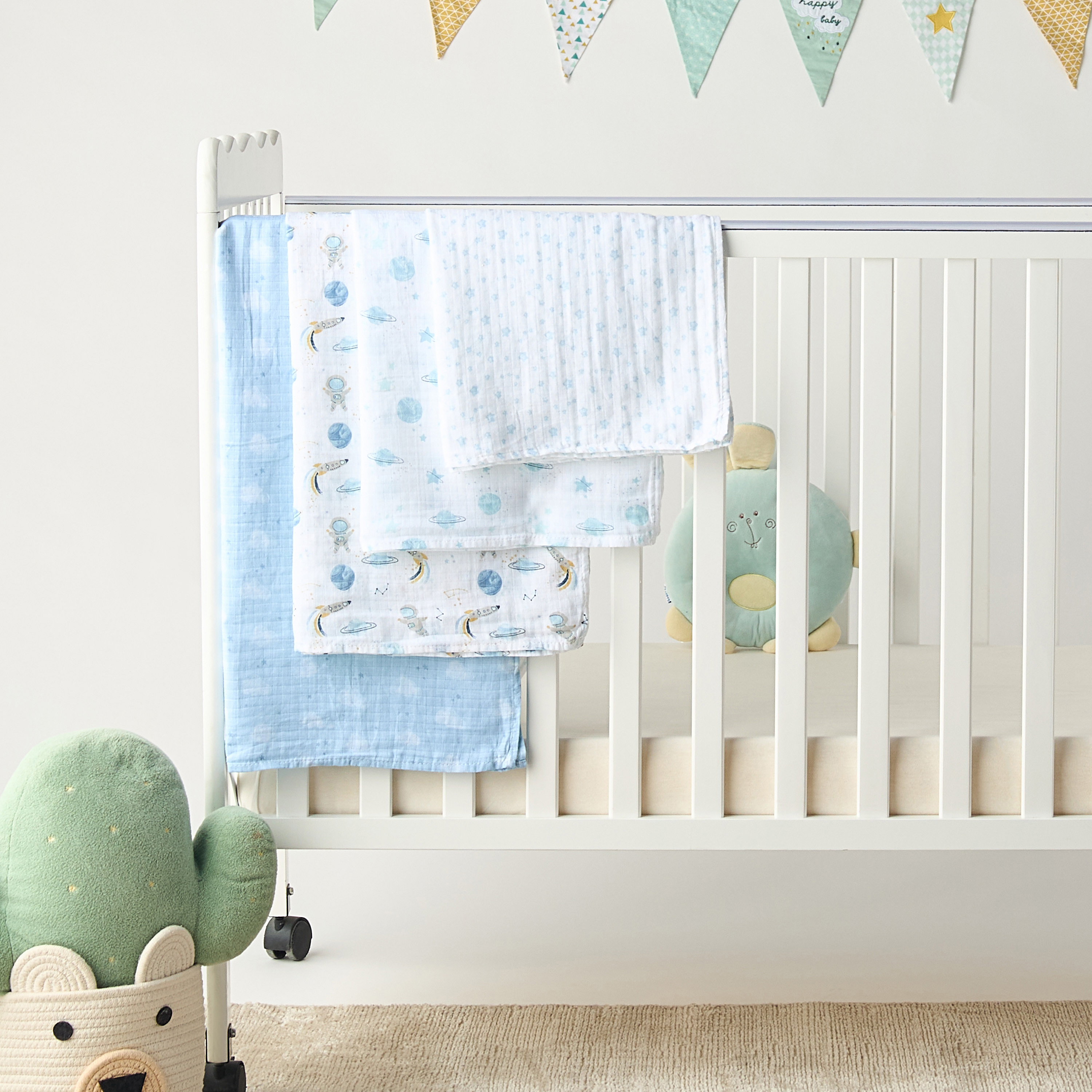 Giggles 4-Piece Printed Swaddle Blanket Set - 120x120 cm-baby-nursery-blanketsandswaddles-swaddlesandsleepingbags-image-1