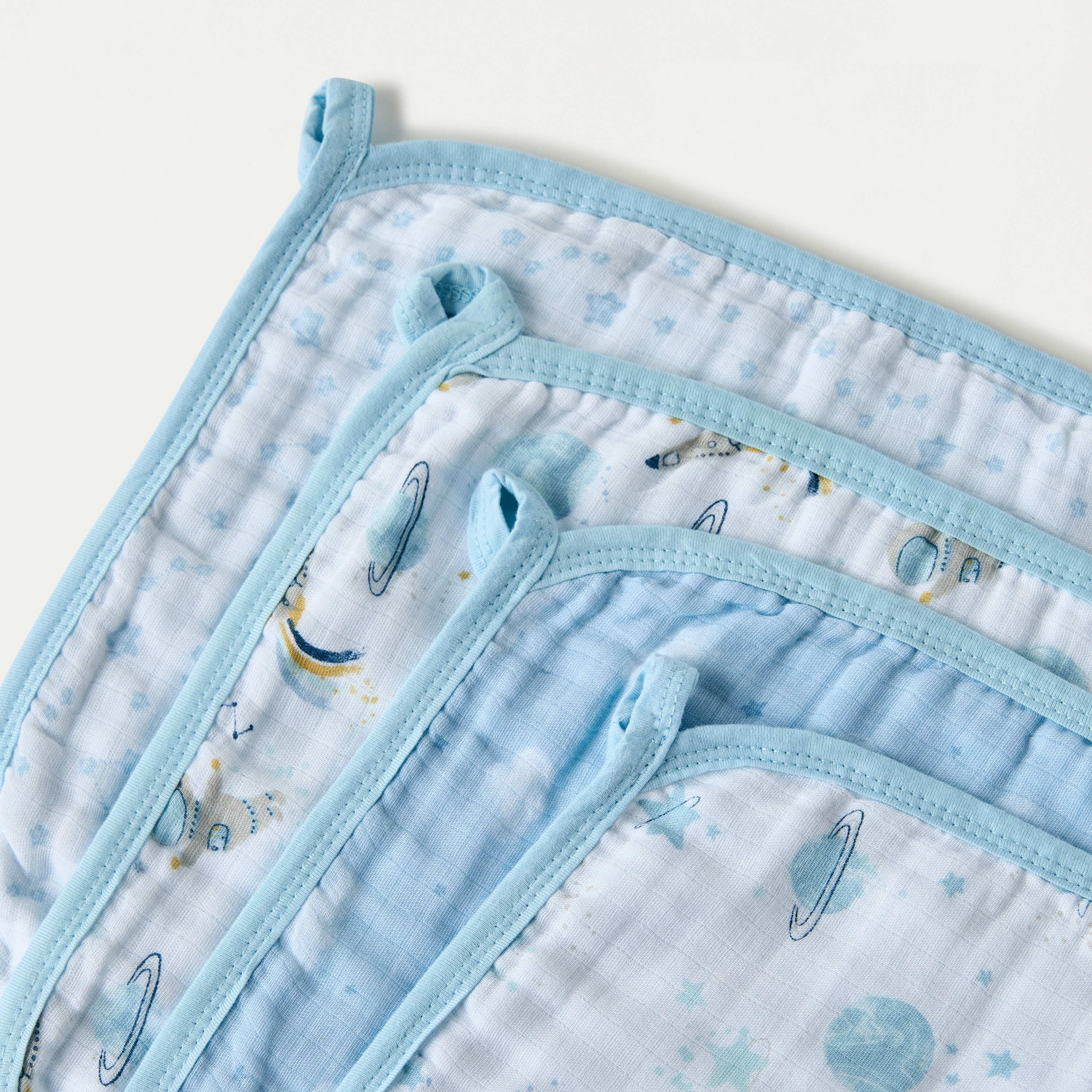 Giggles 4-Piece Printed Wash Cloth Set - 25x25 cm-baby-bathandcare-towels-image-5