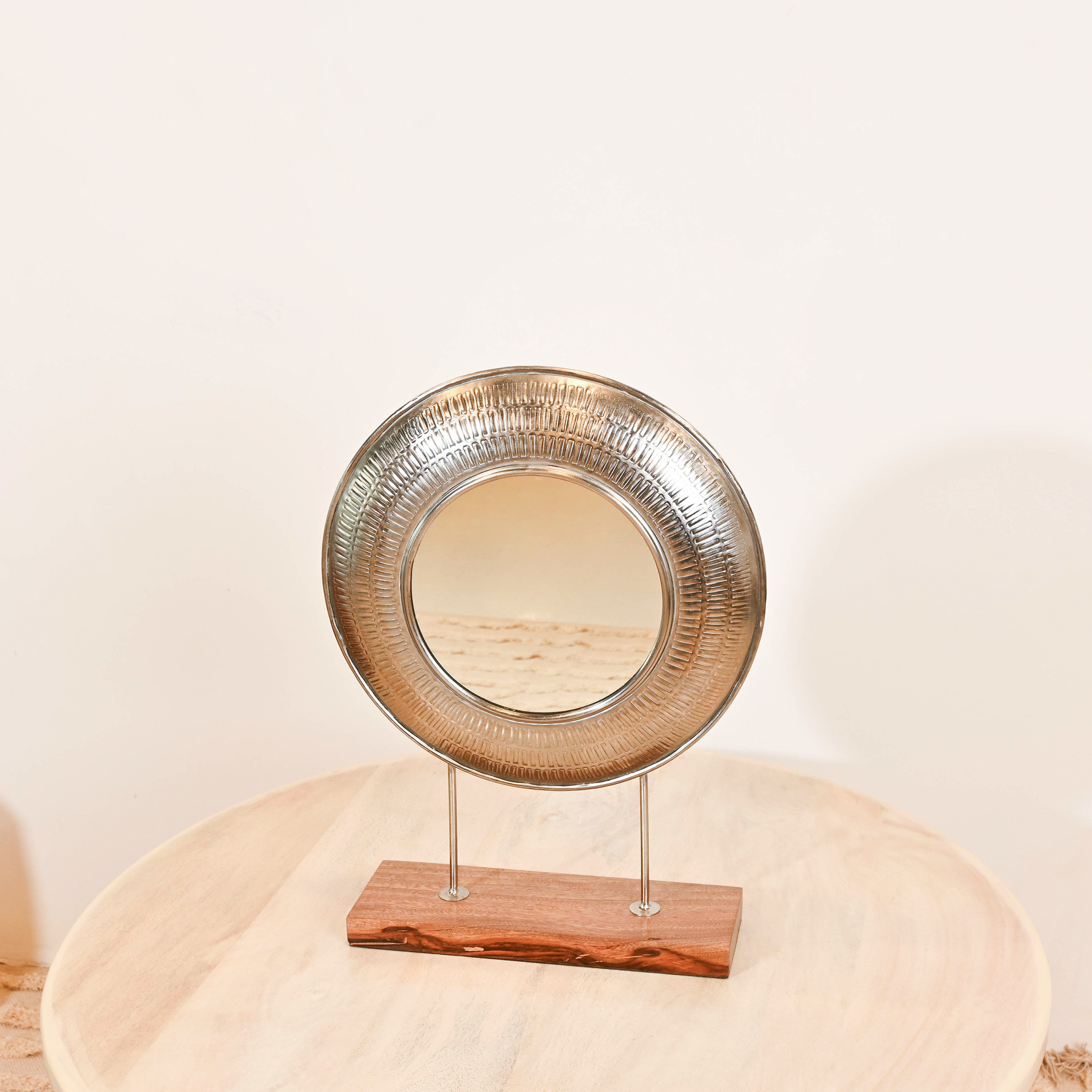 Home Carving Engraved Decorative Mirror - 35x48 cm-household-walldecorandmirrors-mirrors-wallmirrors-image-3