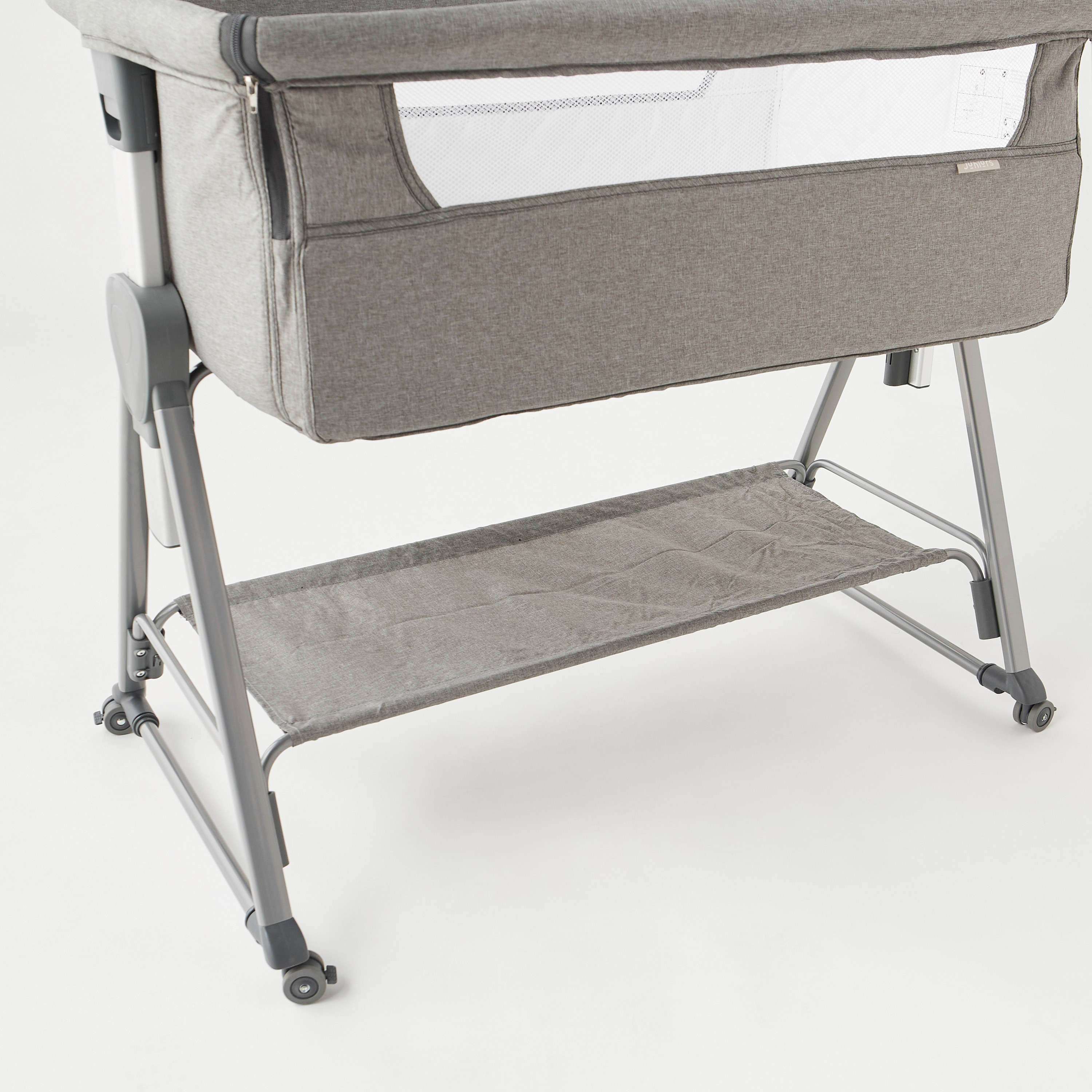 مهد رضّع بـ7 مستويات ارتفاع قابلة للتعديل بيرسي من جونيورز -baby-nursery-furniture-cribsandbeds-bassinets-image-14