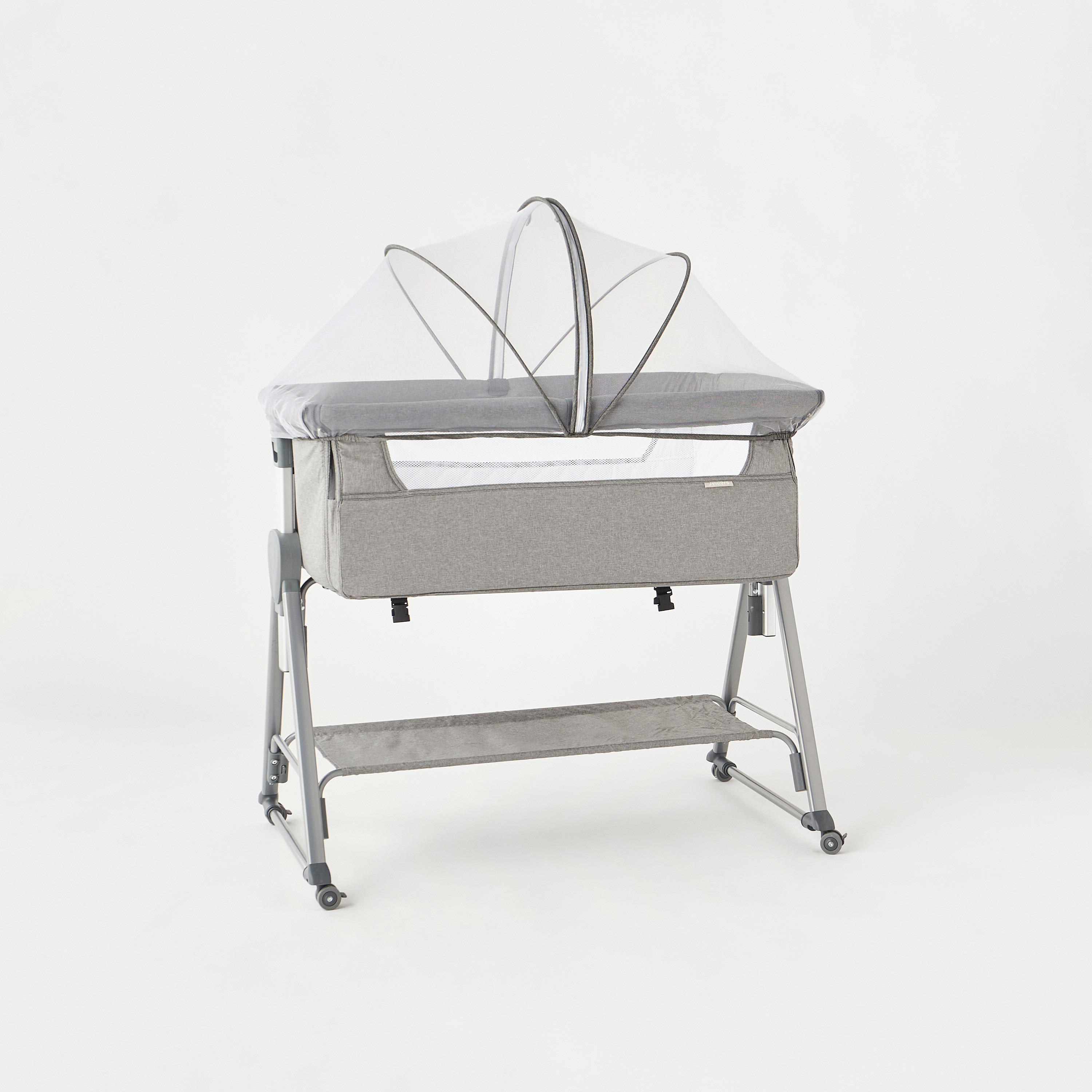 مهد رضّع بـ7 مستويات ارتفاع قابلة للتعديل بيرسي من جونيورز -baby-nursery-furniture-cribsandbeds-bassinets-image-2