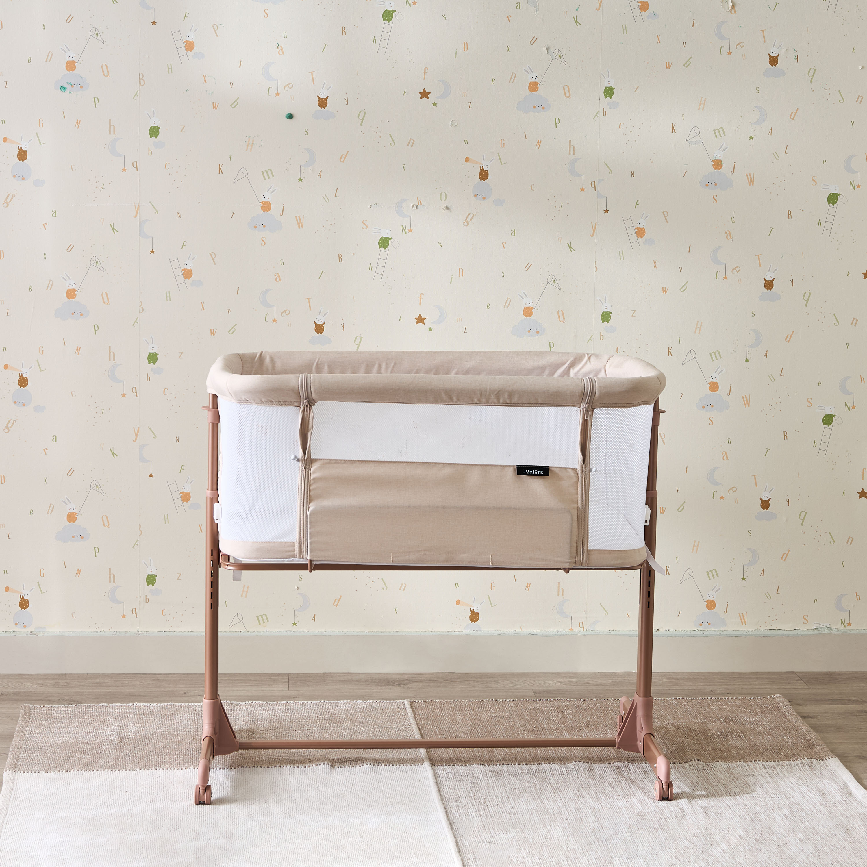 Juniors Baby Bassinet with Adjustable Height-baby-nursery-furniture-cribsandbeds-bassinets-image-4