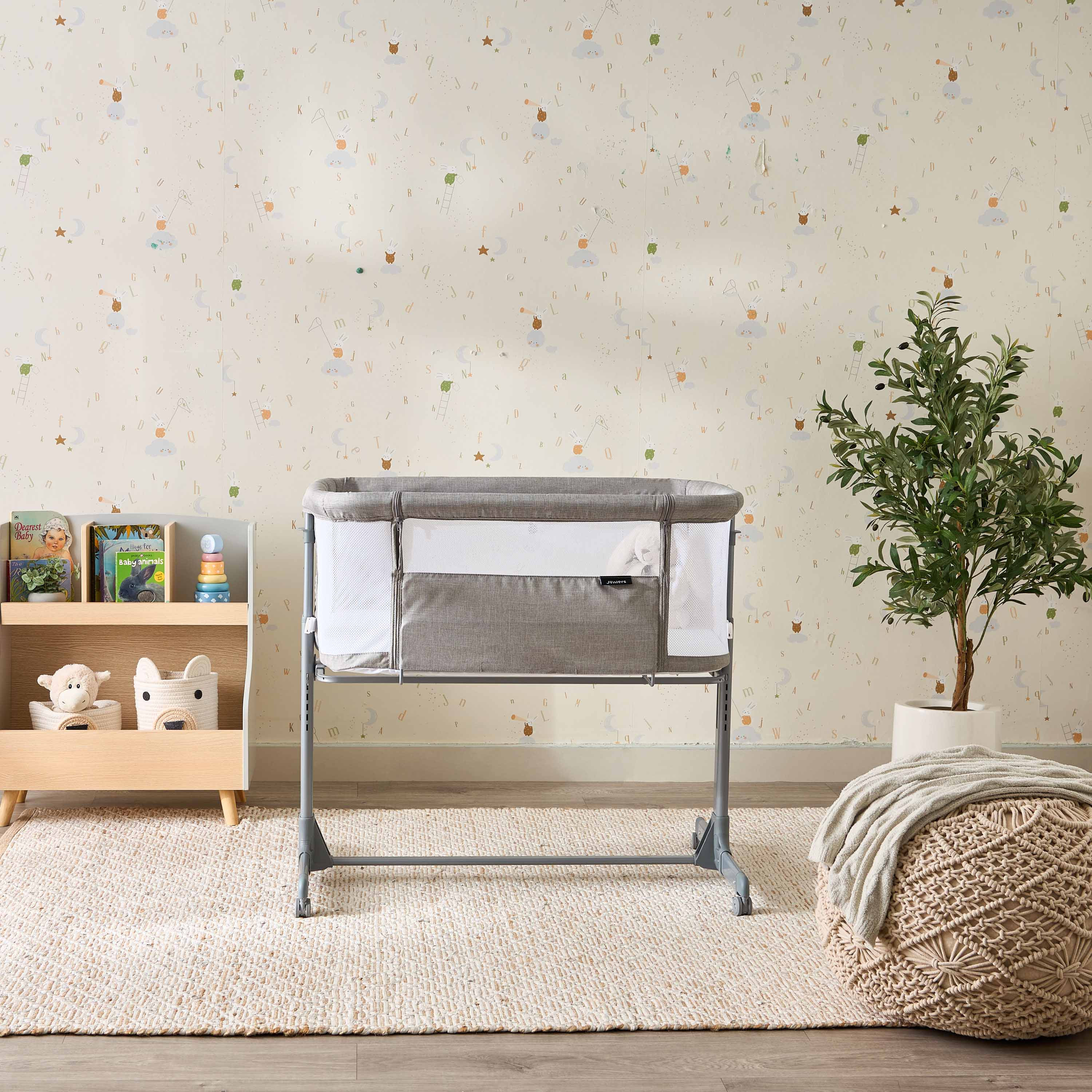 Juniors Baby Bassinet with Adjustable Height-baby-nursery-furniture-cribsandbeds-bassinets-image-1