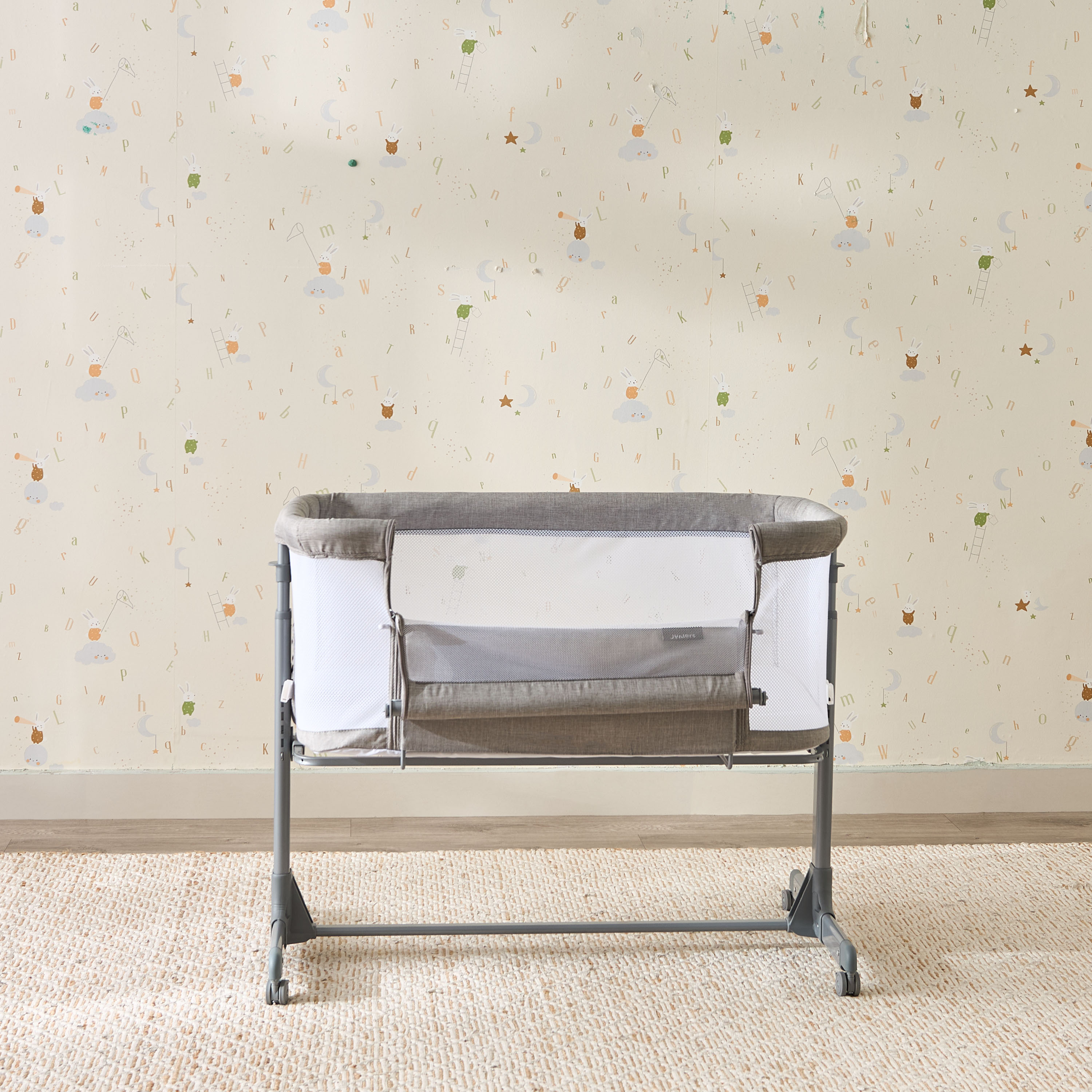 Juniors Baby Bassinet with Adjustable Height-baby-nursery-furniture-cribsandbeds-bassinets-image-9