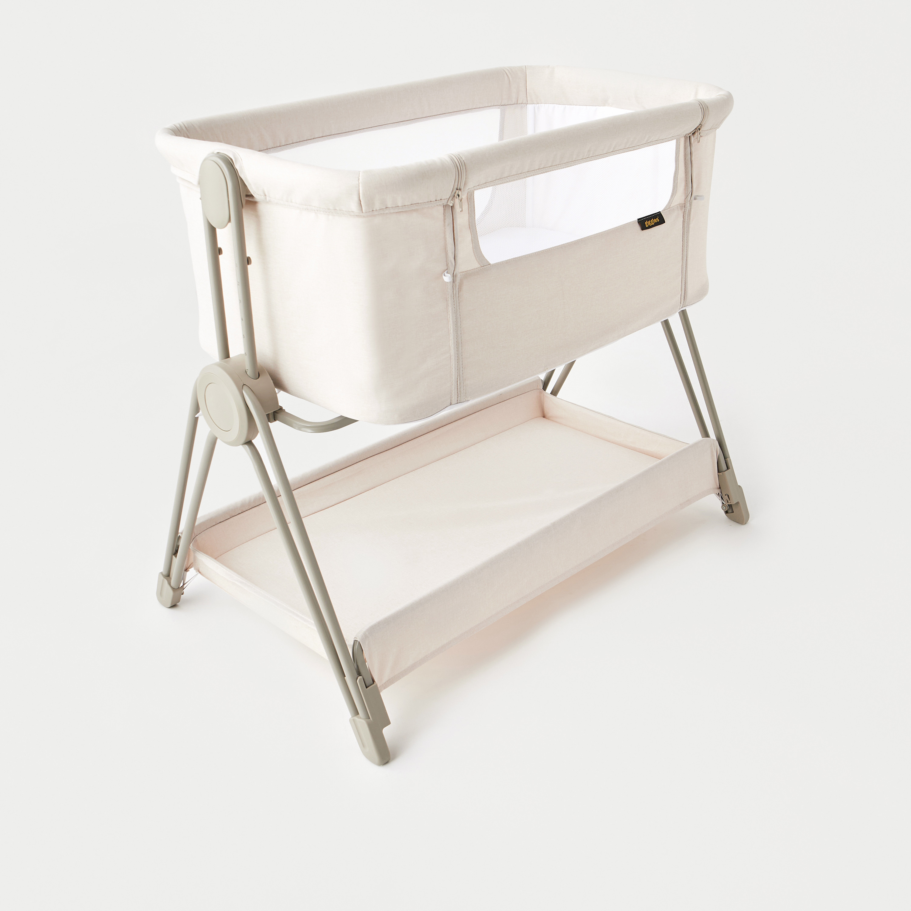 Giggles Amir Bassinet-baby-nursery-furniture-cribsandbeds-bassinets-image-14