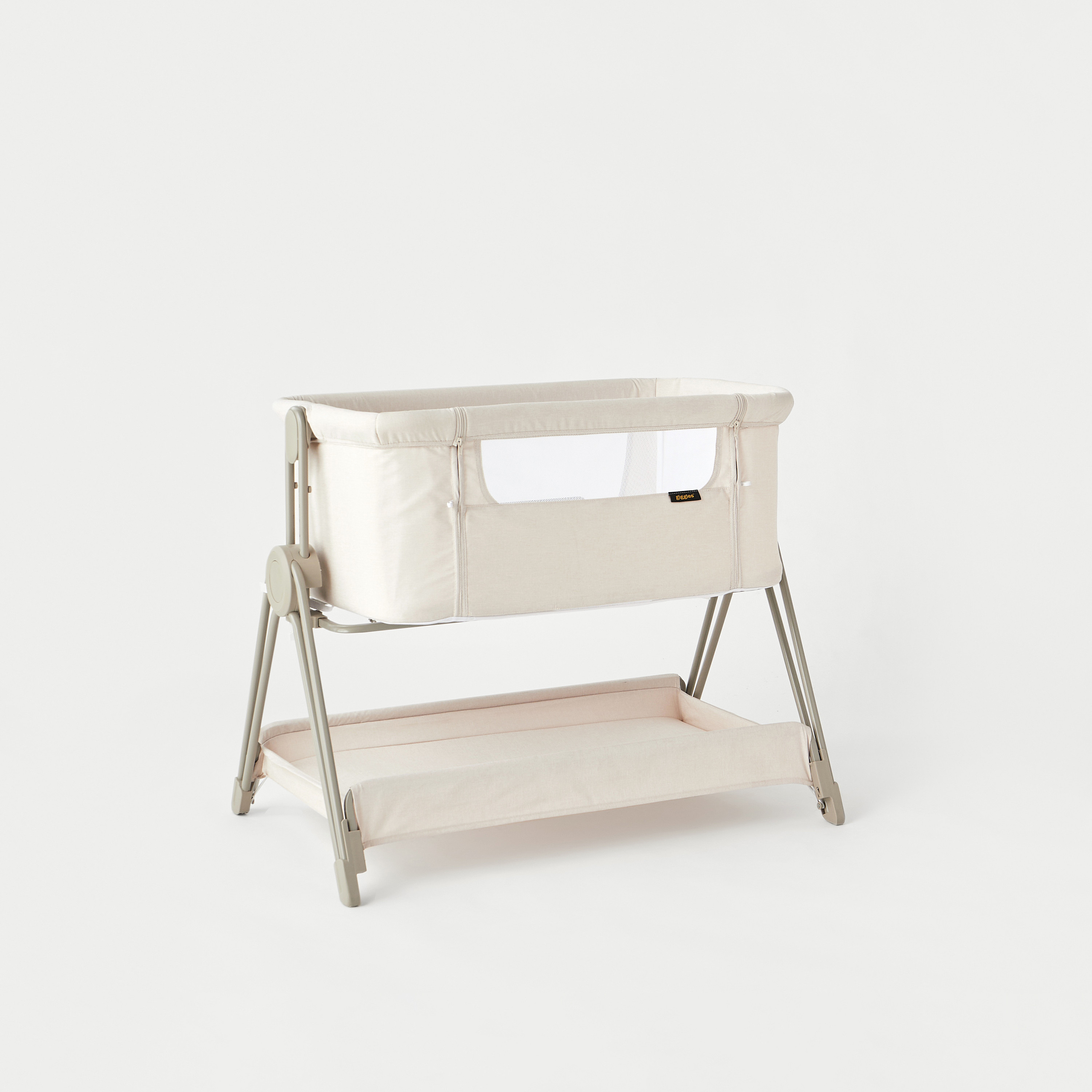 سرير أطفال أمير من جيجلز-baby-nursery-furniture-cribsandbeds-bassinets-image-9