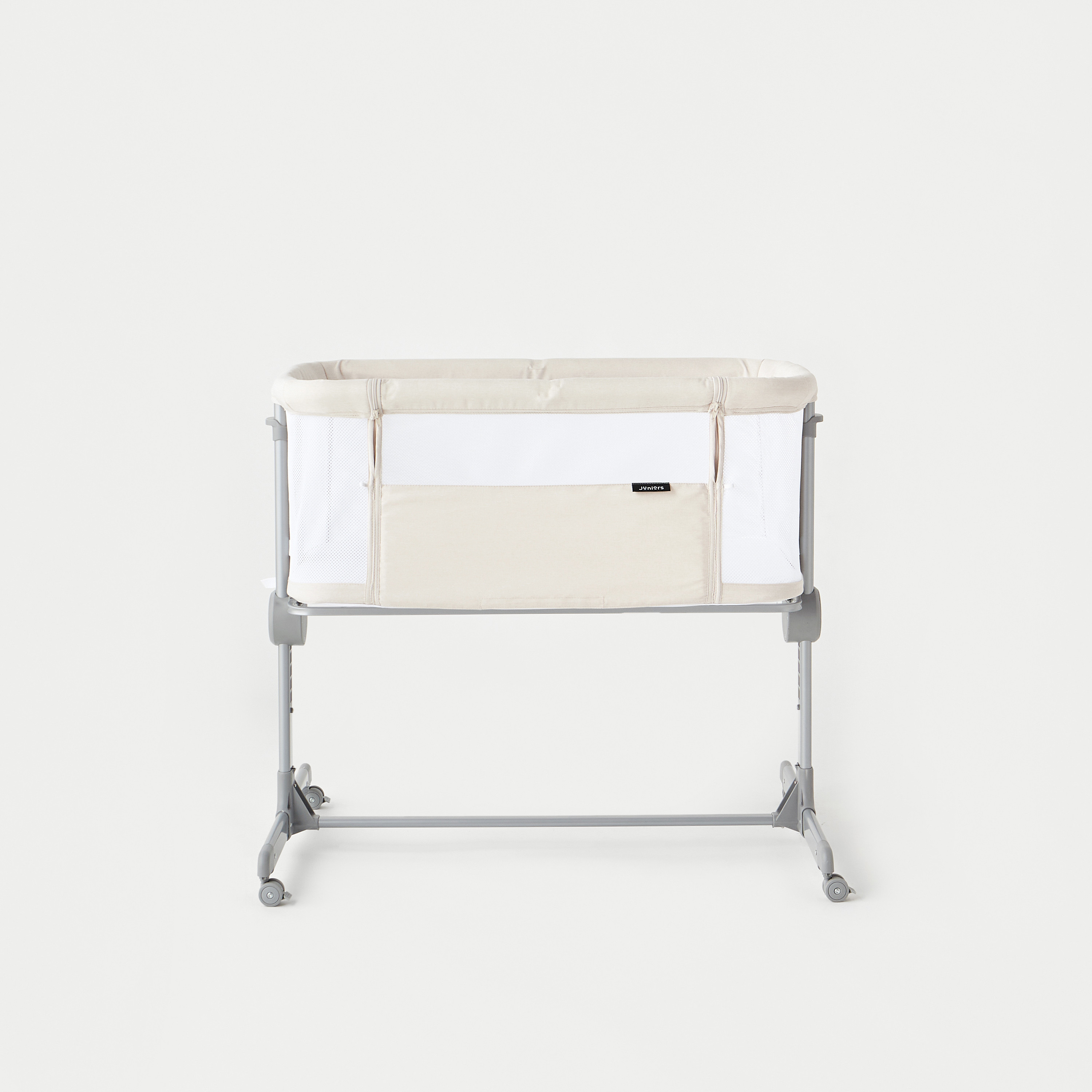 سرير جانبي قابل لتعديل الارتفاع باركر من جونيورز-baby-nursery-furniture-cribsandbeds-bassinets-image-5