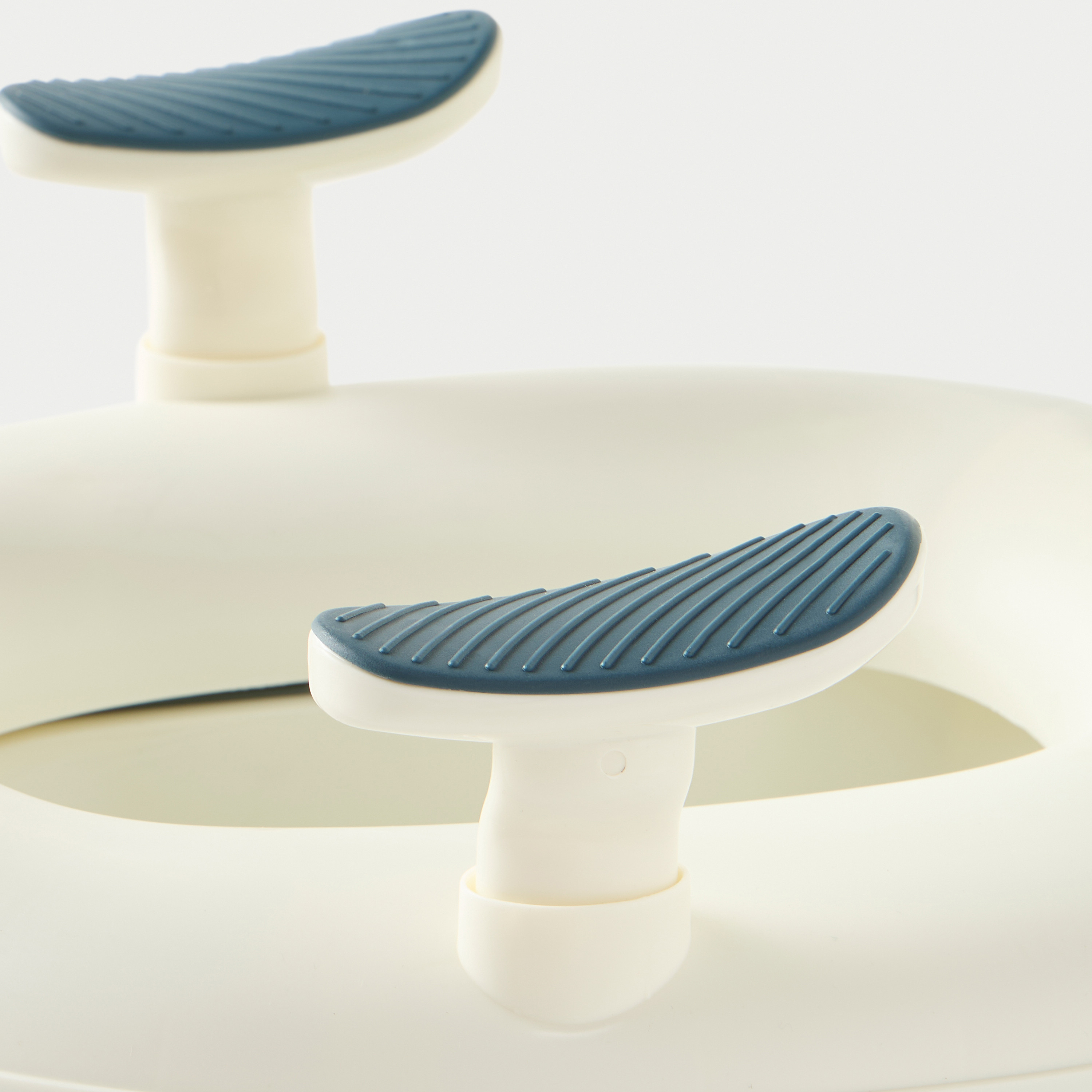 Juniors Penguin Baby Toilet Training Seat-baby-diapering-pottytraining-image-5