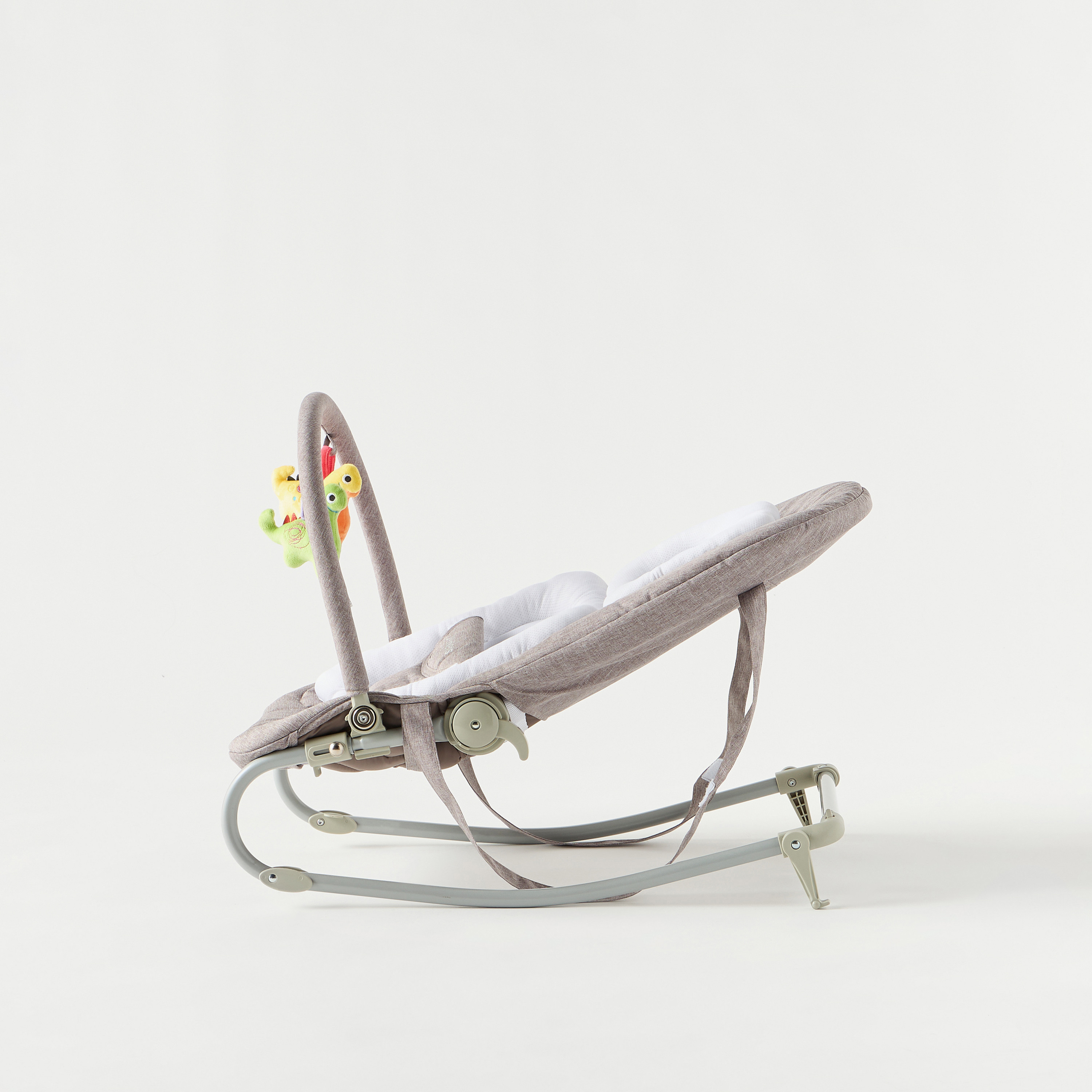 كرسي هزّاز للأطفال من جونيورز-baby-infantactivity-rockers-image-6