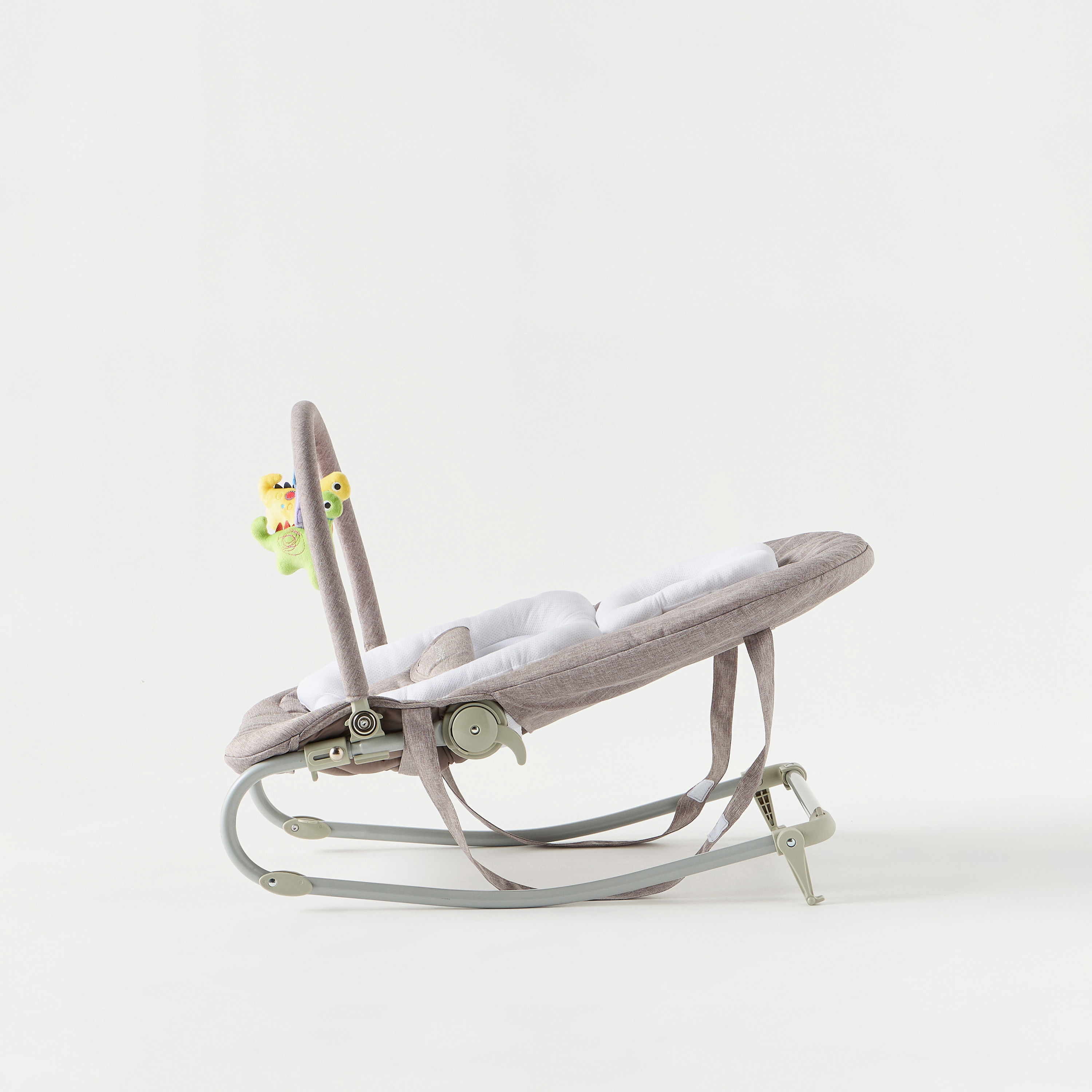 كرسي هزّاز للأطفال من جونيورز-baby-infantactivity-rockers-image-7