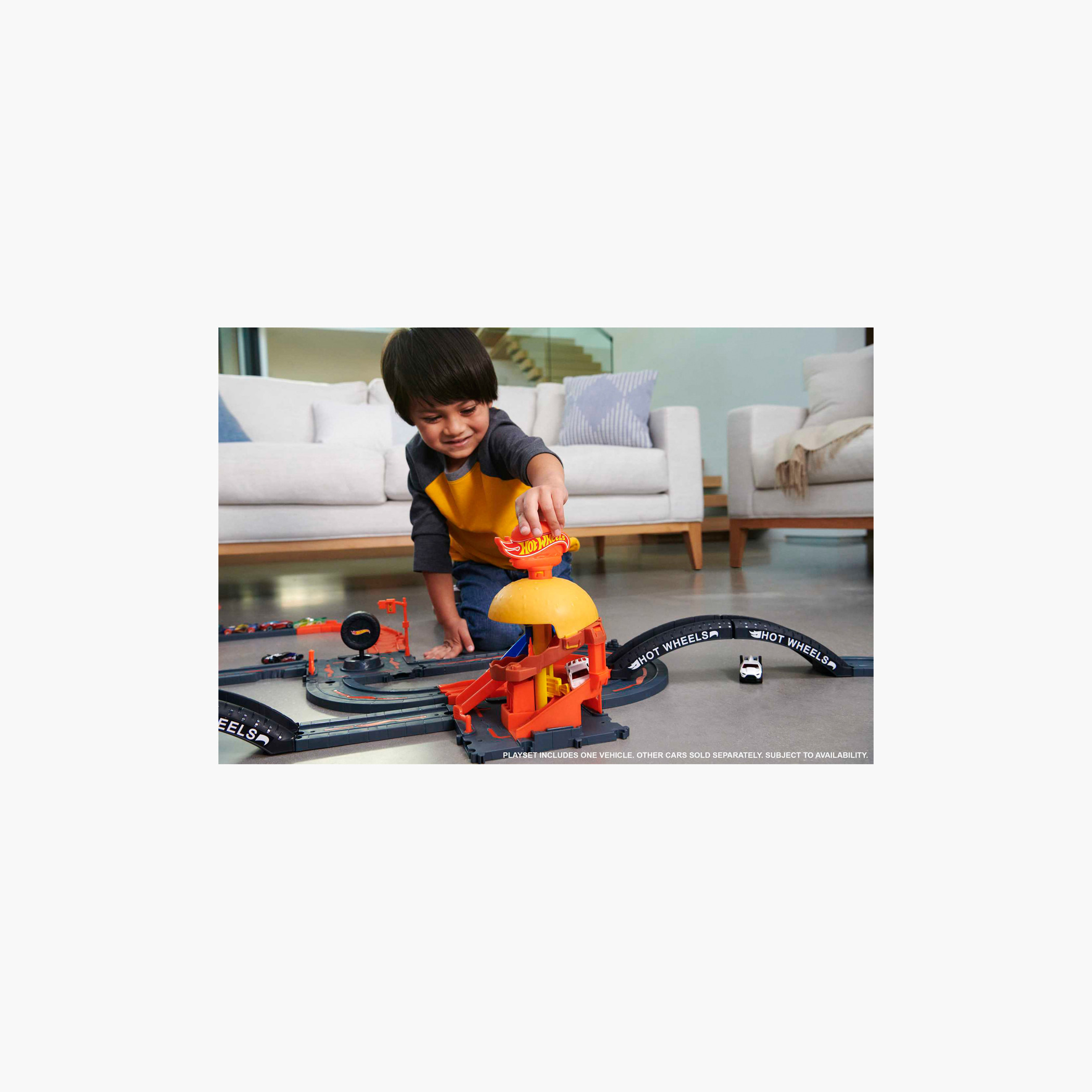 مجموعة لعب برجر بليتز سيتي داون تاون من هوت ويلز-toys-playvehicles-vehicleplaysets-image-2