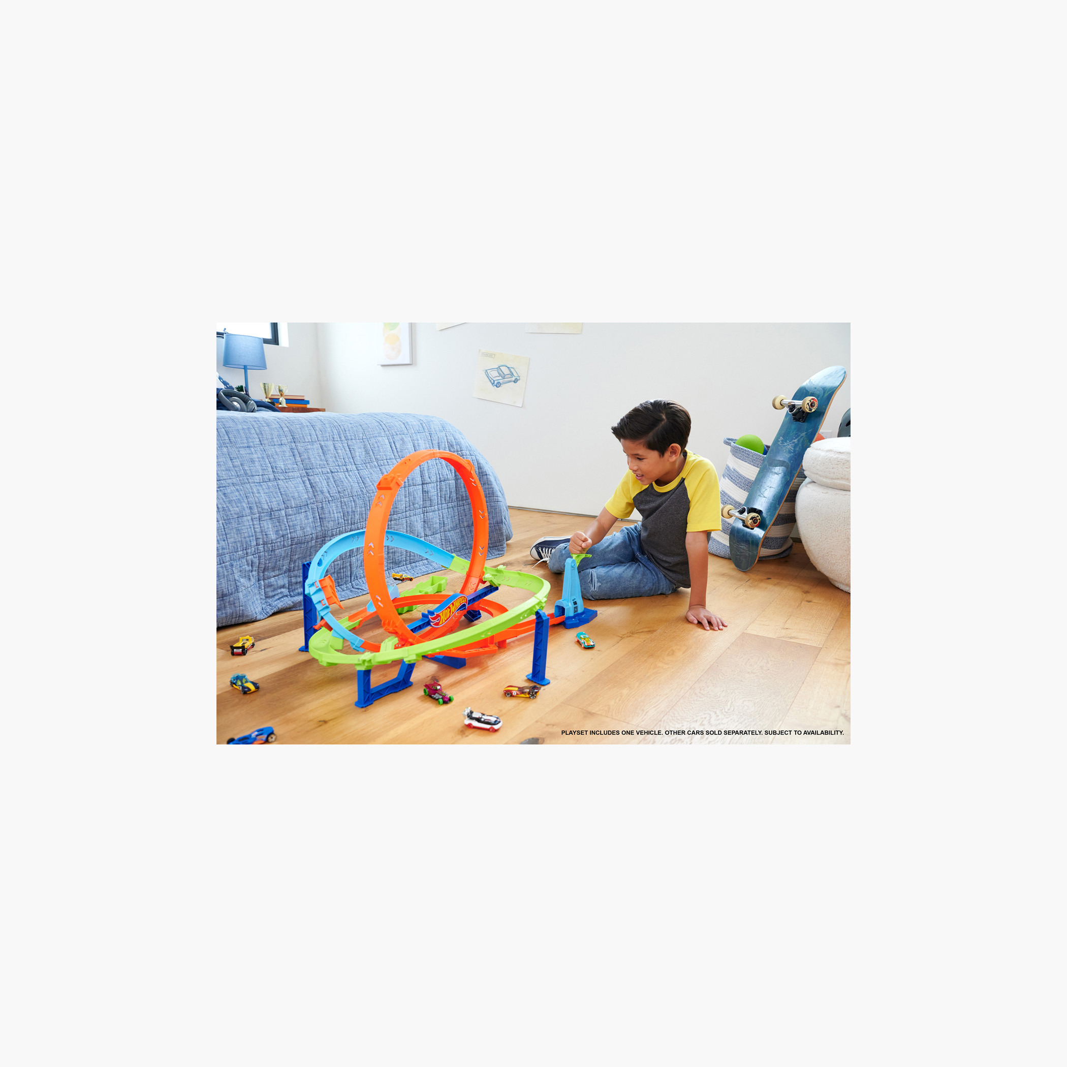 Hot Wheels Toy Car Track Set, 1:64 Scale, Action Loop Cyclone Challenge Track, 2 Ways to Play-toys-playvehicles-vehicleplaysets-image-2