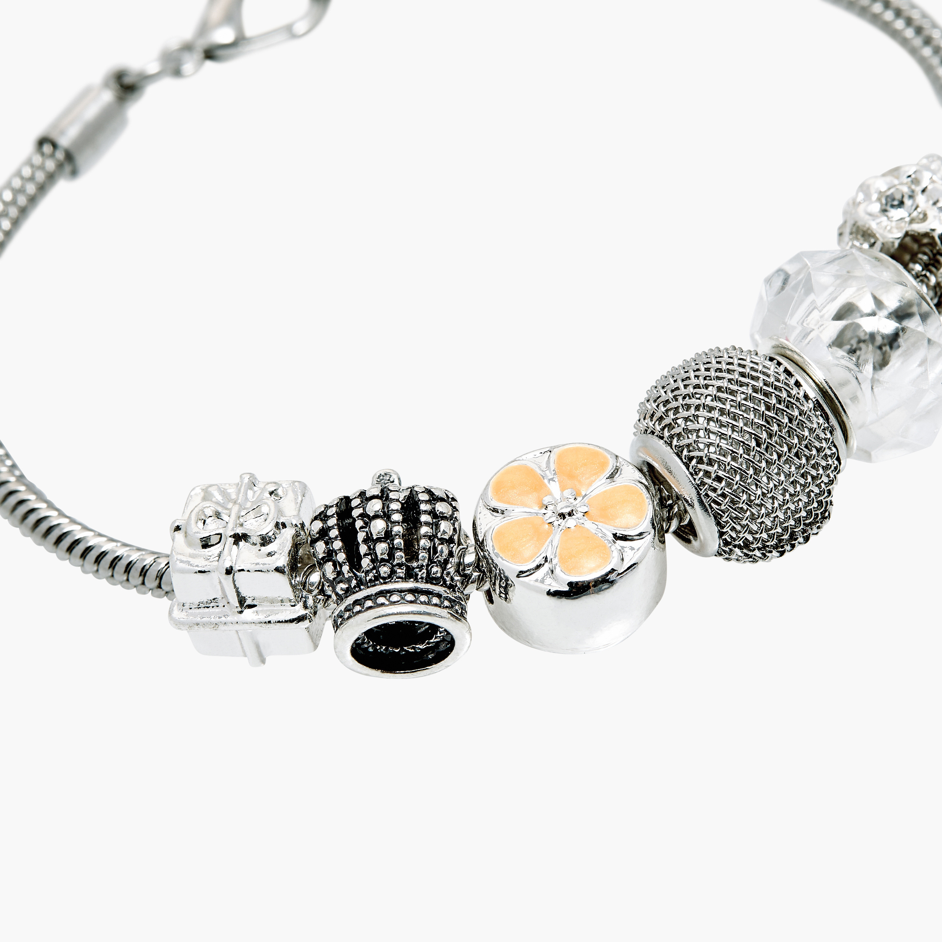 سوار باندورا مزين بمشبك إغلاق-women-watchesandjewellery-jewellery-banglesandbracelets-image-4
