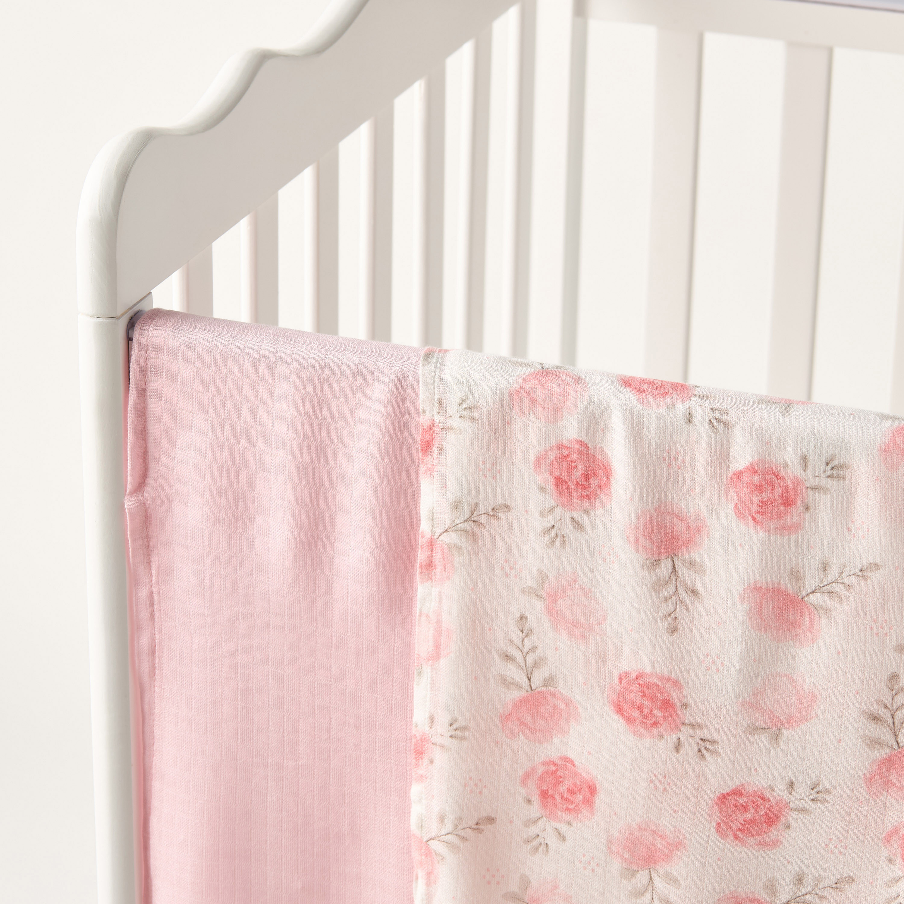 Giggles 2-Piece Assorted Muslin Swaddle Blanket Set-baby-nursery-blanketsandswaddles-blanketsandquilts-image-2