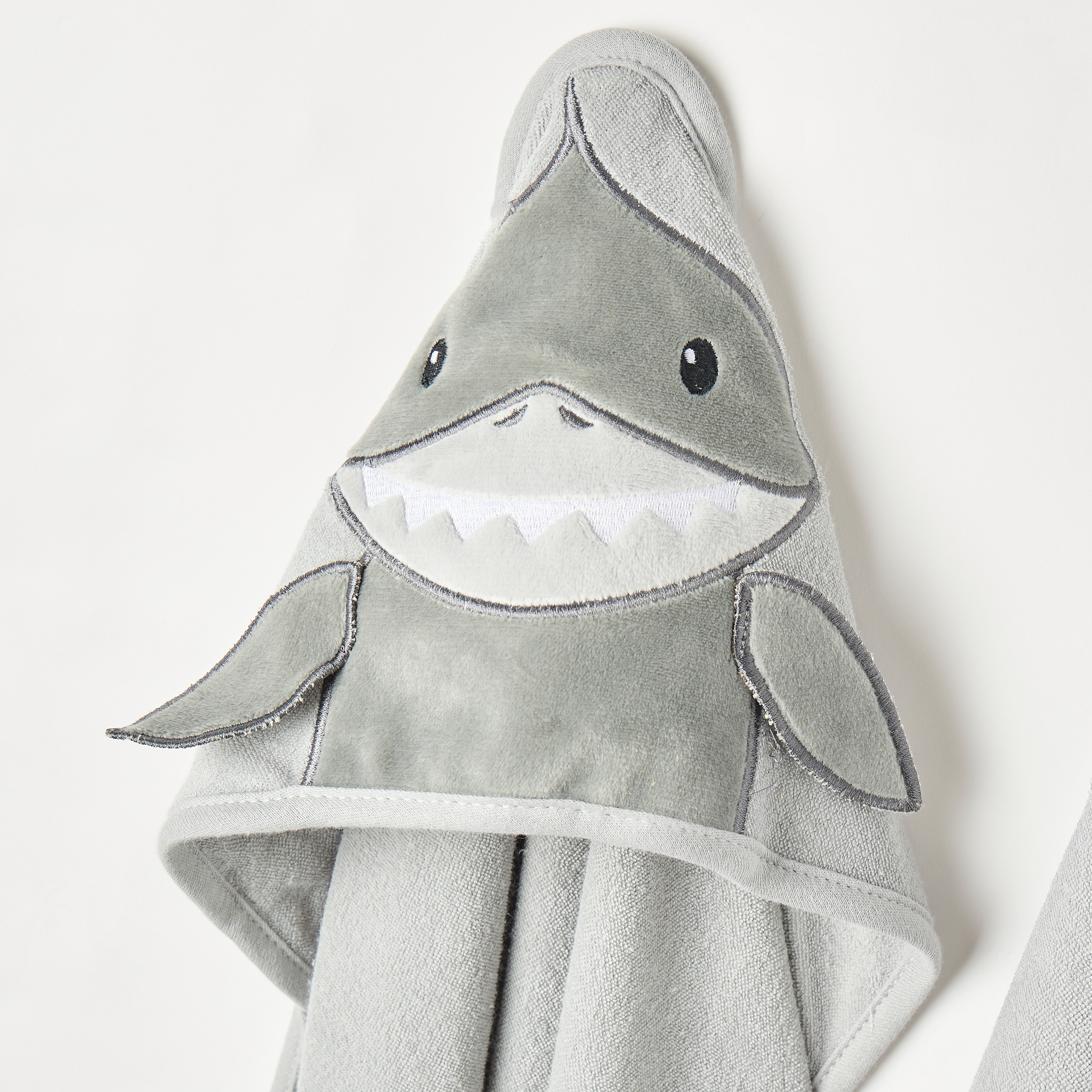 Juniors 8-Piece Shark Print Hooded Towel and Washcloth Set-baby-bathandcare-towels-image-2