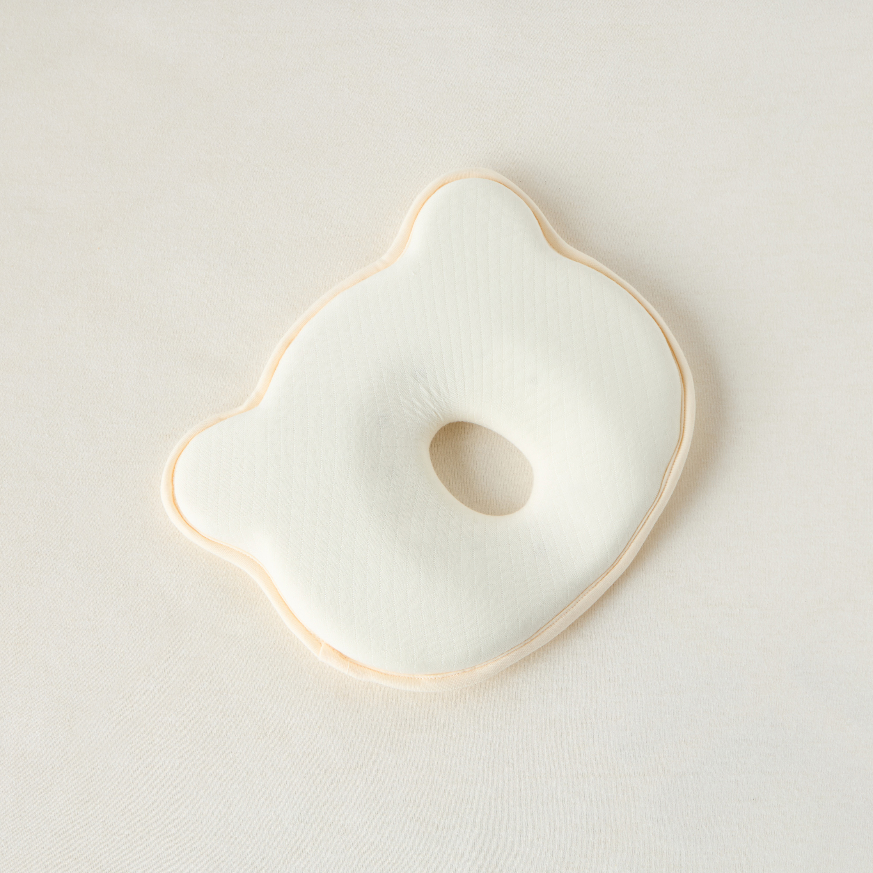 Juniors Head Shaping Pillow-baby-nursery-babybedding-image-2