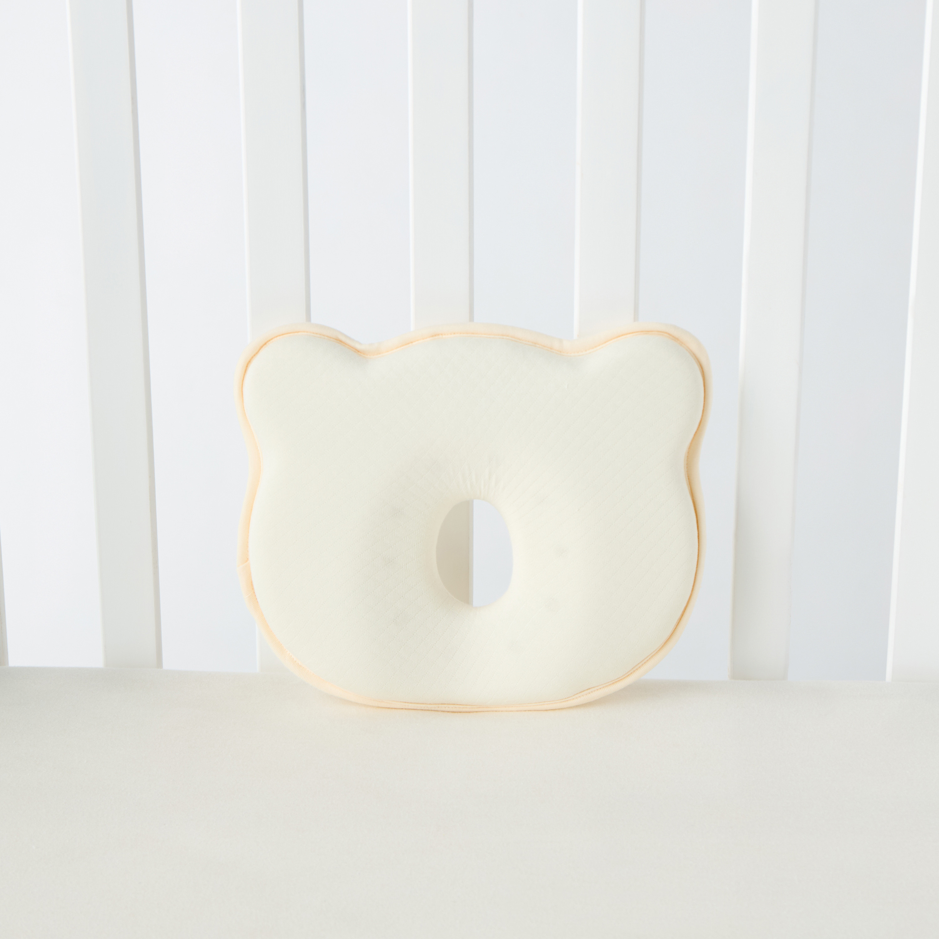 Juniors Head Shaping Pillow-baby-nursery-babybedding-image-3