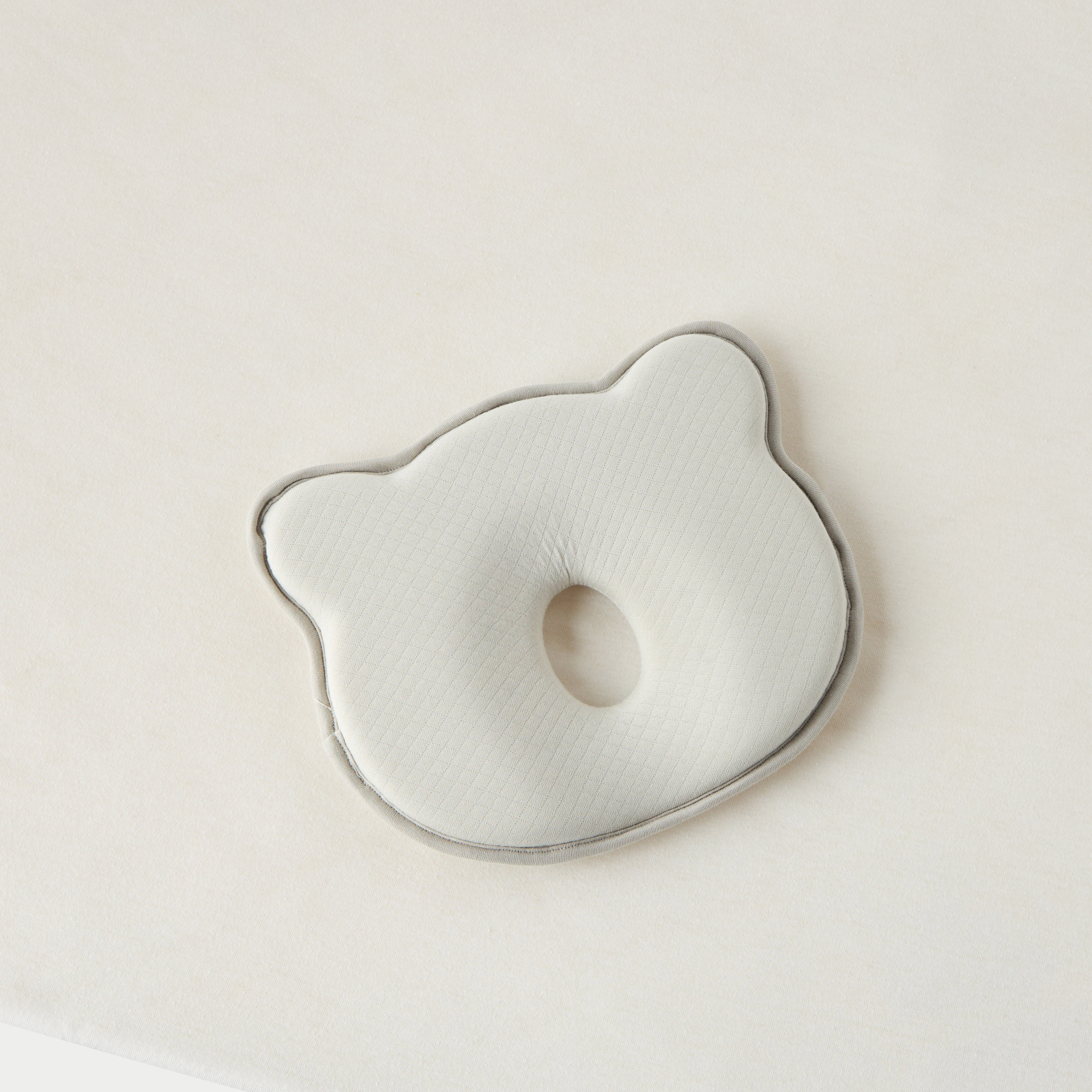 وسادة ميموري فوم لتشكيل الرأس من جونيورز-baby-nursery-babybedding-image-2