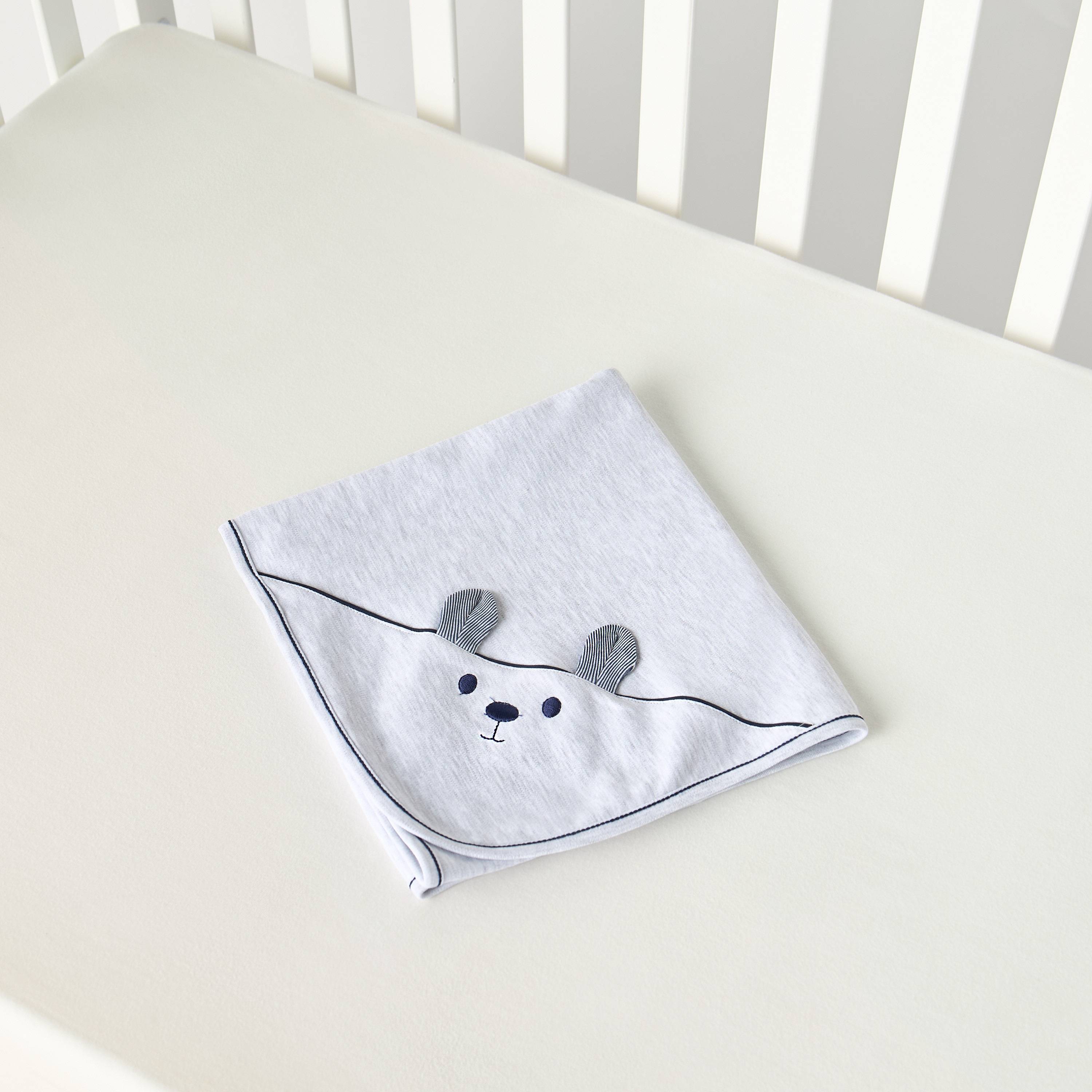 Juniors Bear Applique Receiving Blanket - 80x80 cm-baby-nursery-blanketsandswaddles-receivingblankets-image-4