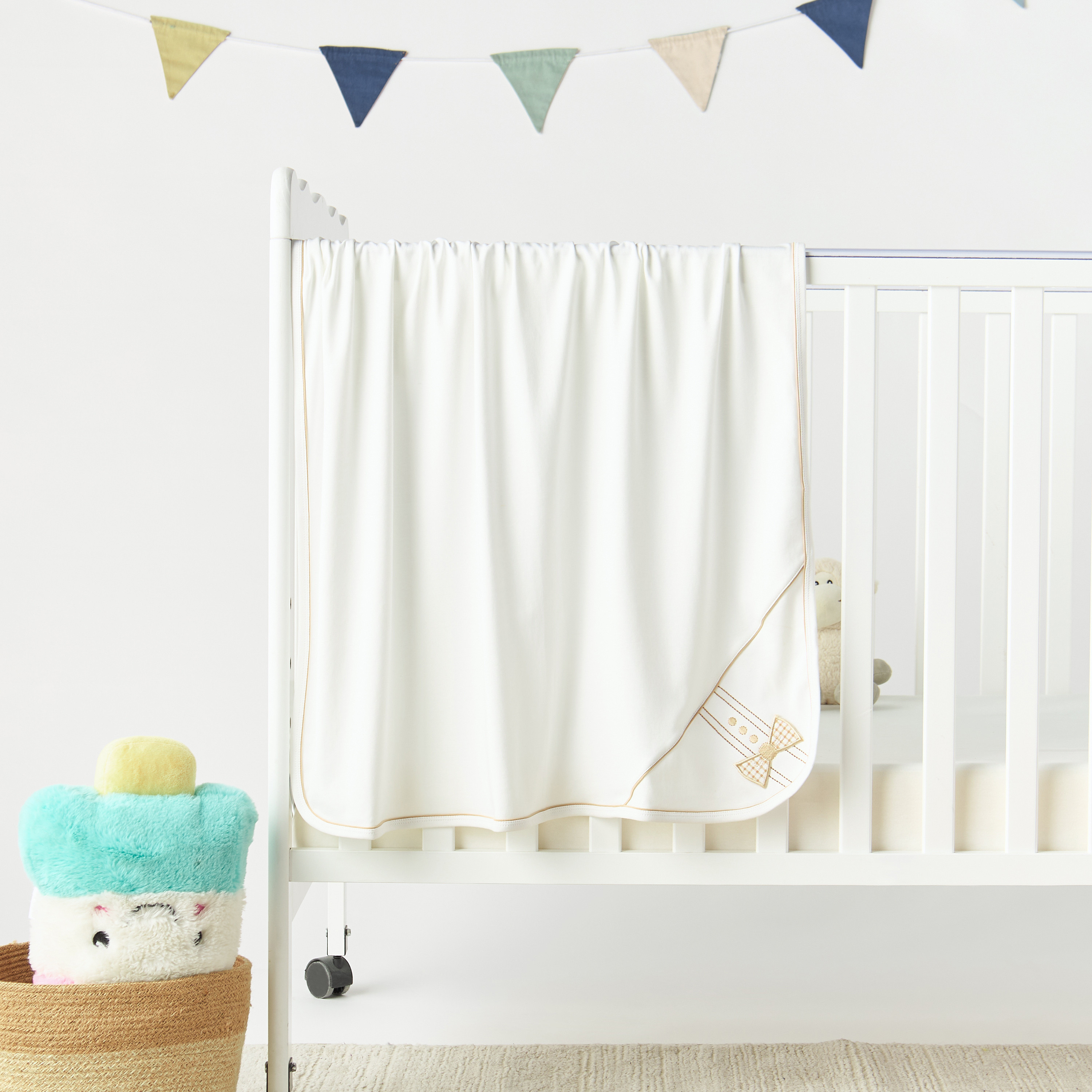 Juniors Bow Applique Receiving Blanket with Virtual Hood - 80x80 cm-baby-nursery-blanketsandswaddles-receivingblankets-image-1