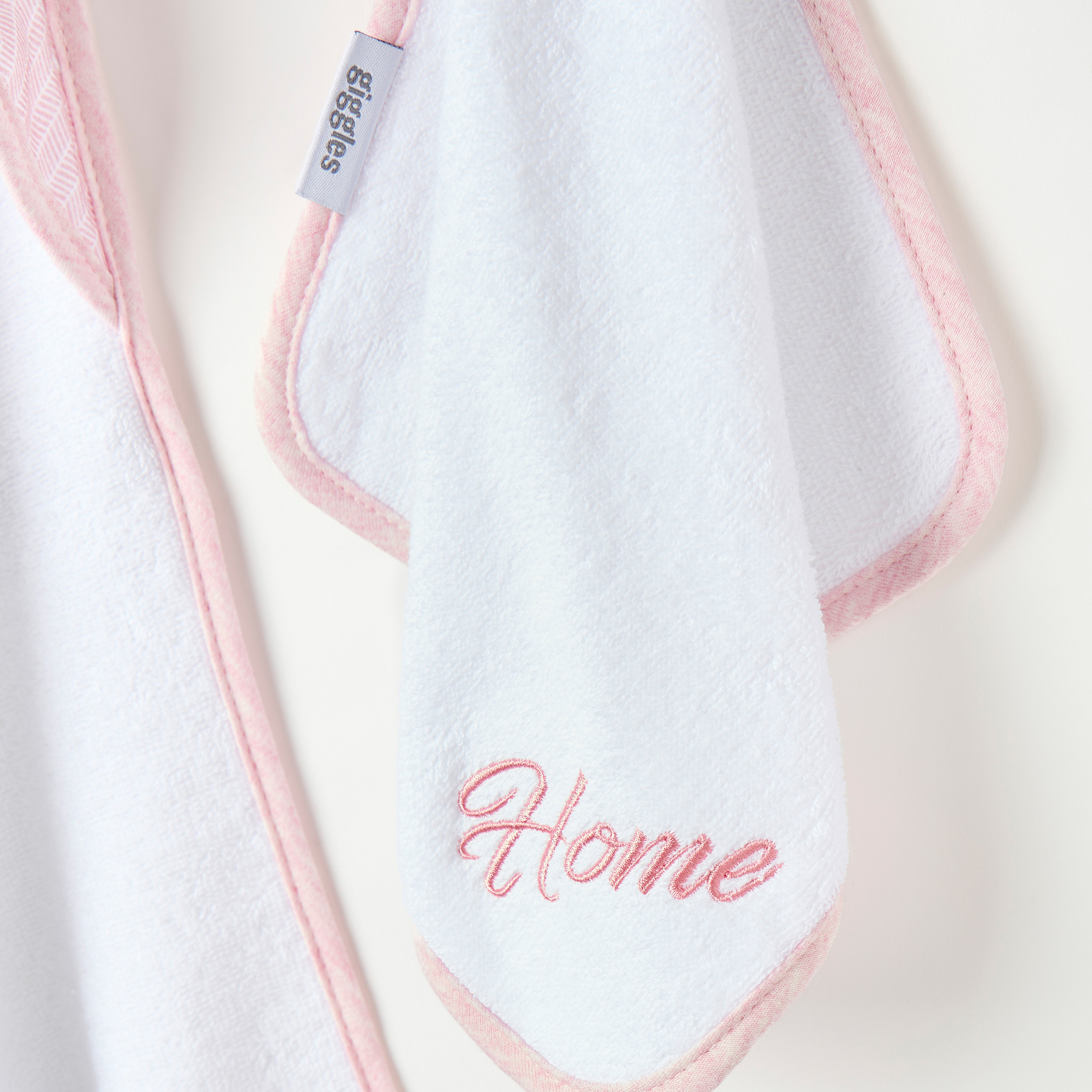 طقم منشفة بقبعة وطبعات مع منديل من جيجلز-baby-bathandcare-towels-image-3