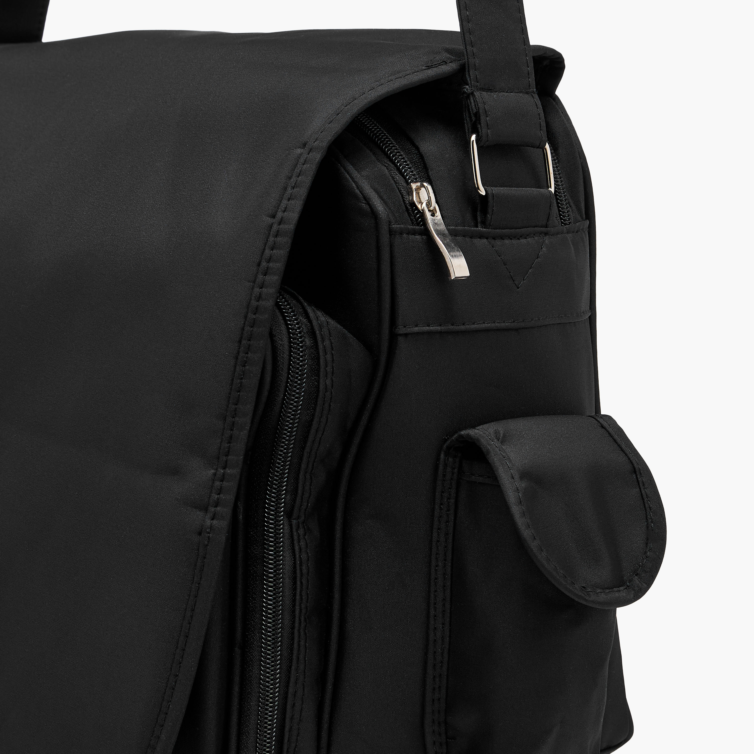 شنطة حفاضات مع مفرش تغيير من جونيورز-baby-diapering-diaperbags-image-1