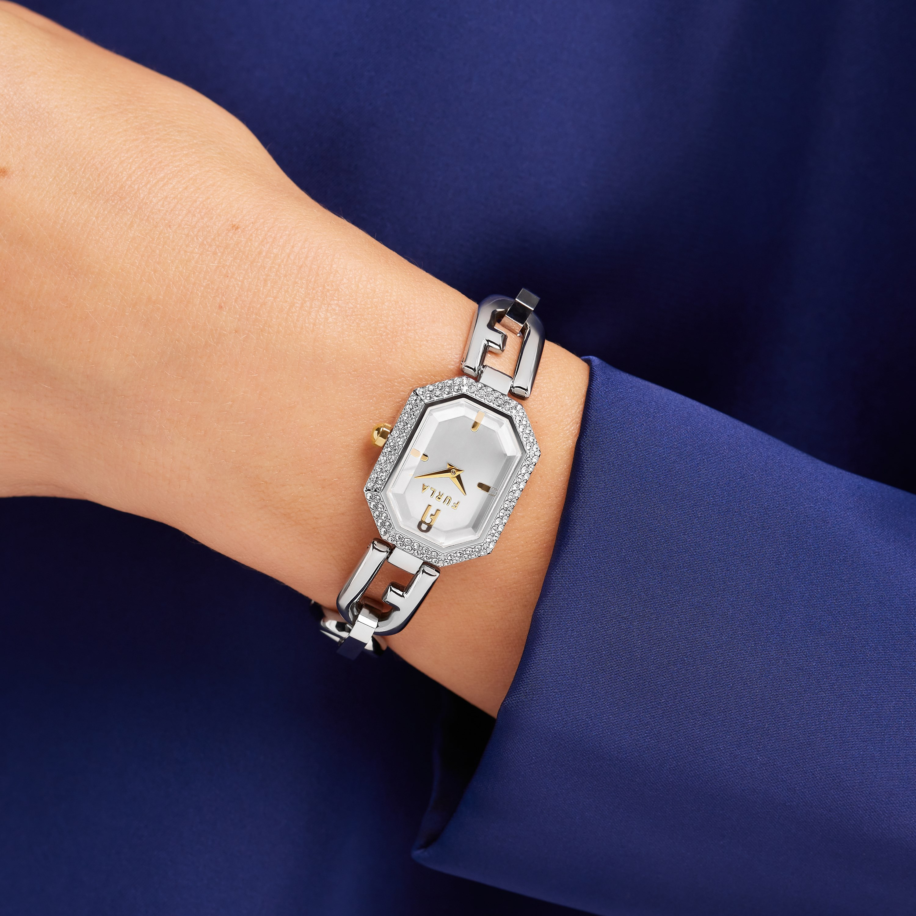 Furla Women's 22 MM Silver Analog Stainless Steel Watch | WW00044008L1-women-watchesandjewellery-watches-image-4