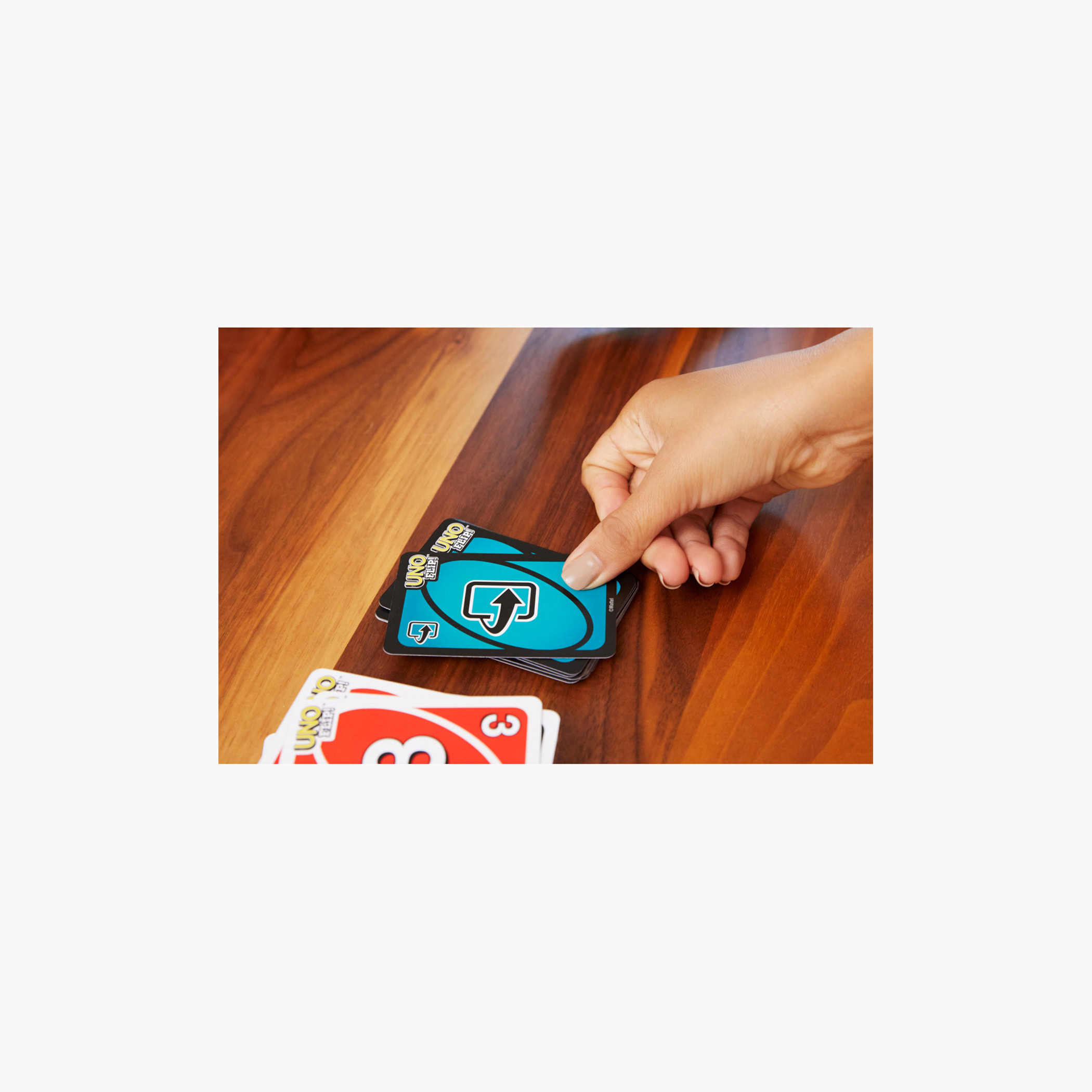 UNO Flip Card Game-toys-indoortoys-cardgames-image-5