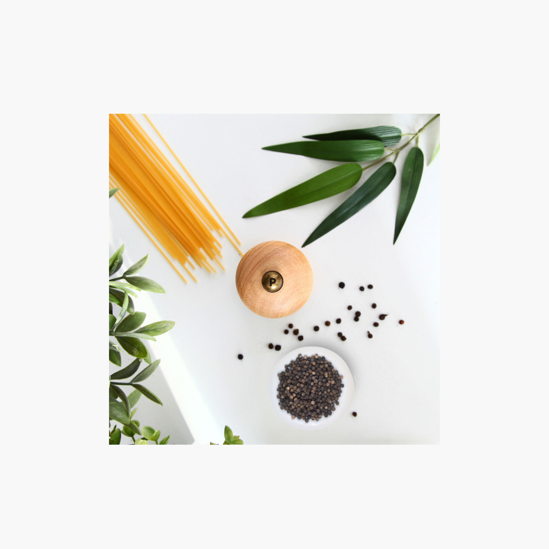 مطحنة فلفل هيرتدج من روسيتي-household-kitchen-foodstorage-saltandpeppershakers-image-2