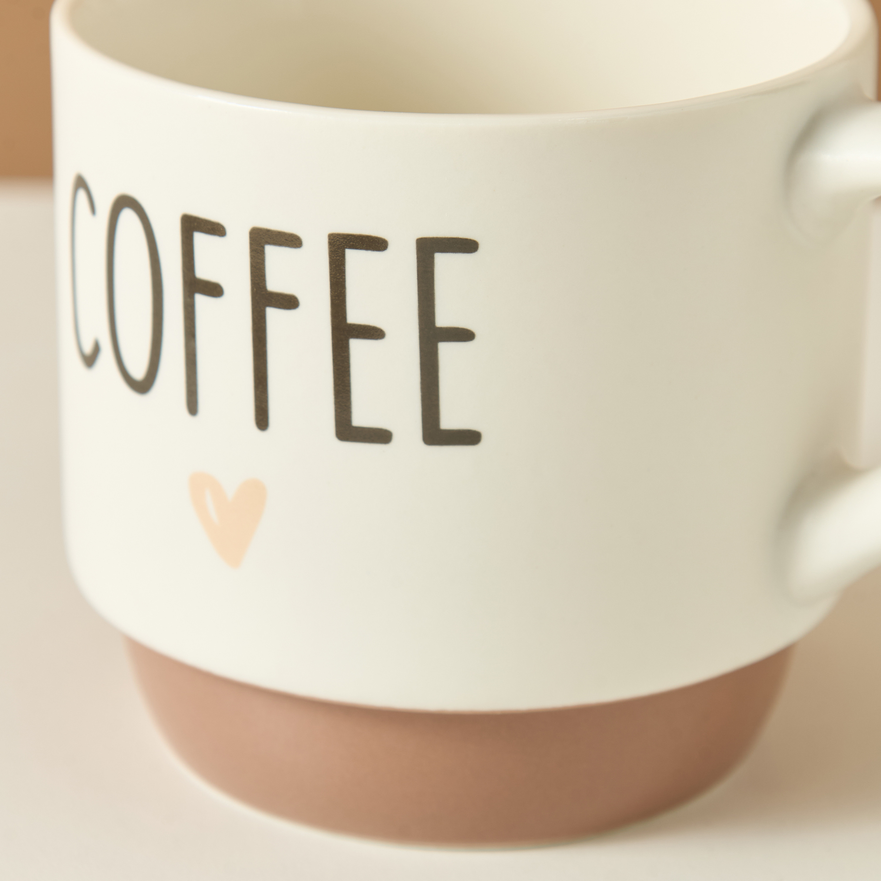 طقم أكواب خزف 4 قطع بطبعات تيبوجرافيك-household-dining-teaandcoffee-mugsandcups-image-5