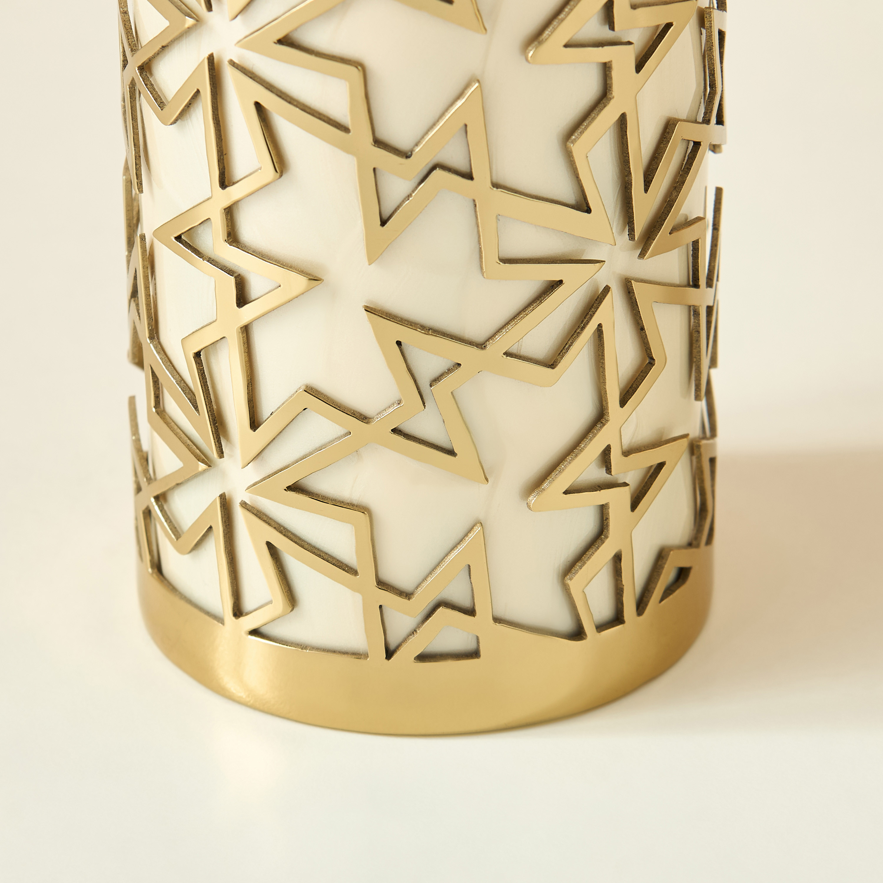 Celebrated Embossed Lotion Dispenser-household-bathandlaundry-bathaccessories-soapdishesanddispensers-image-5