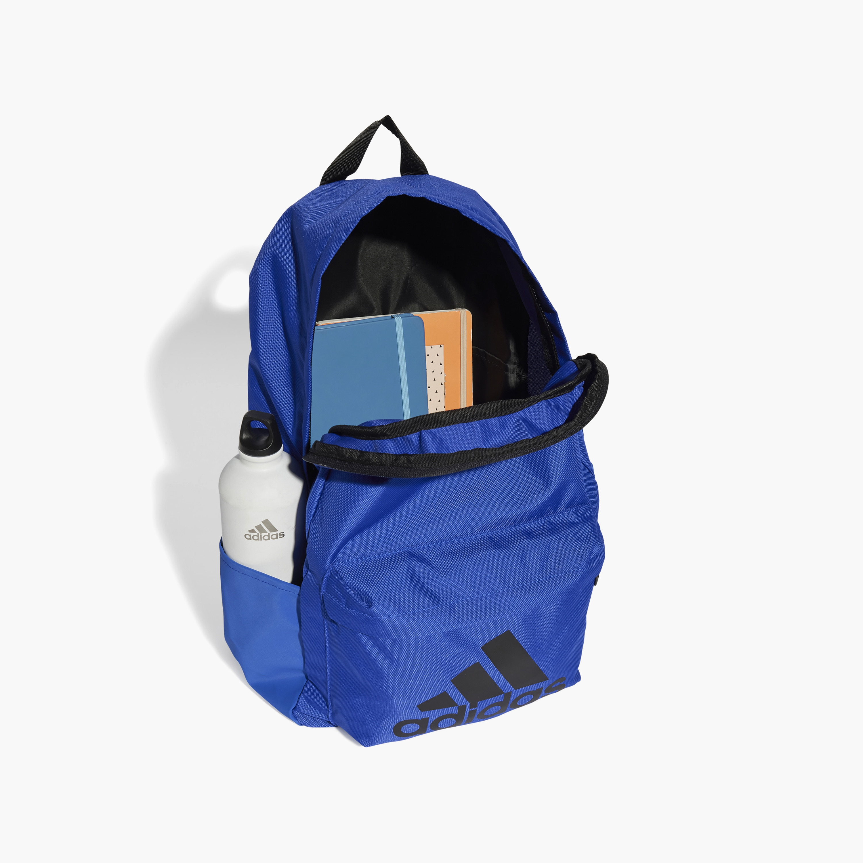 حقيبة ظهر بشعار أديداس الكلاسيكي بشارة رياضية IZ1885 | OE-school-bagsandbackpacks-backpacks-image-3