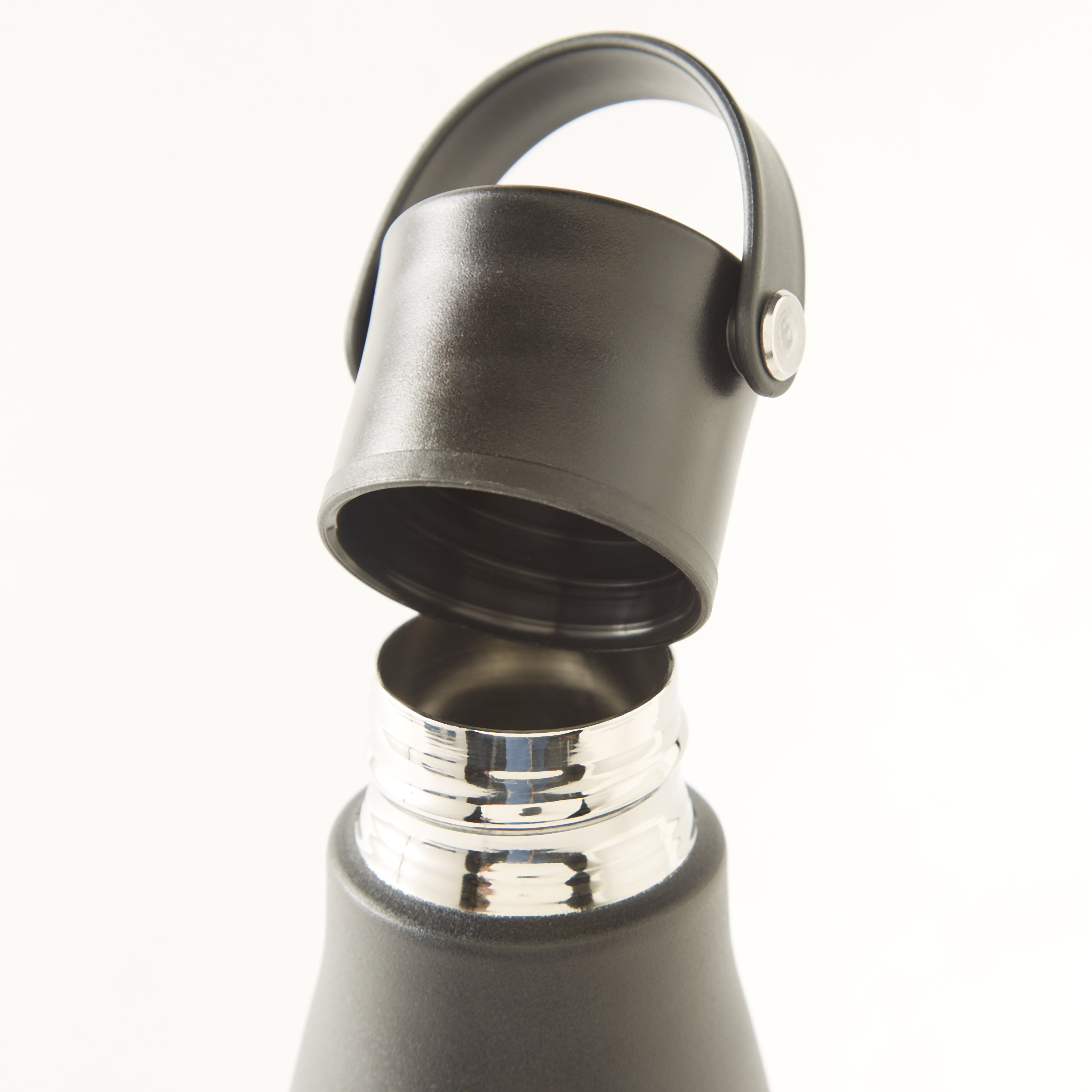 Briiton Stainless Steel Insulated Water Bottle - 750 ml-PROMO_LSBTS15_230726-image-3