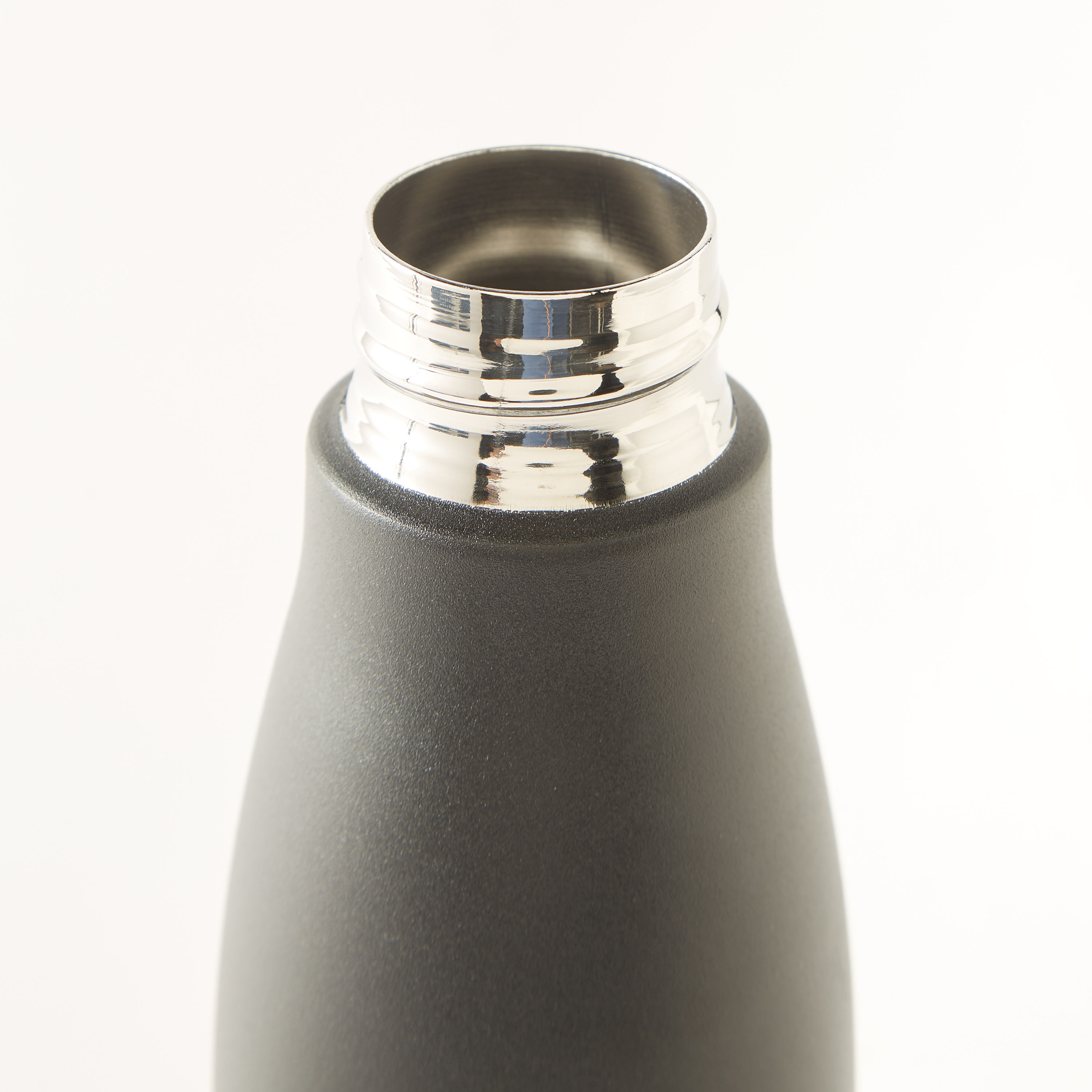 Briiton Stainless Steel Insulated Water Bottle - 750 ml-PROMO_LSBTS15_230726-image-4
