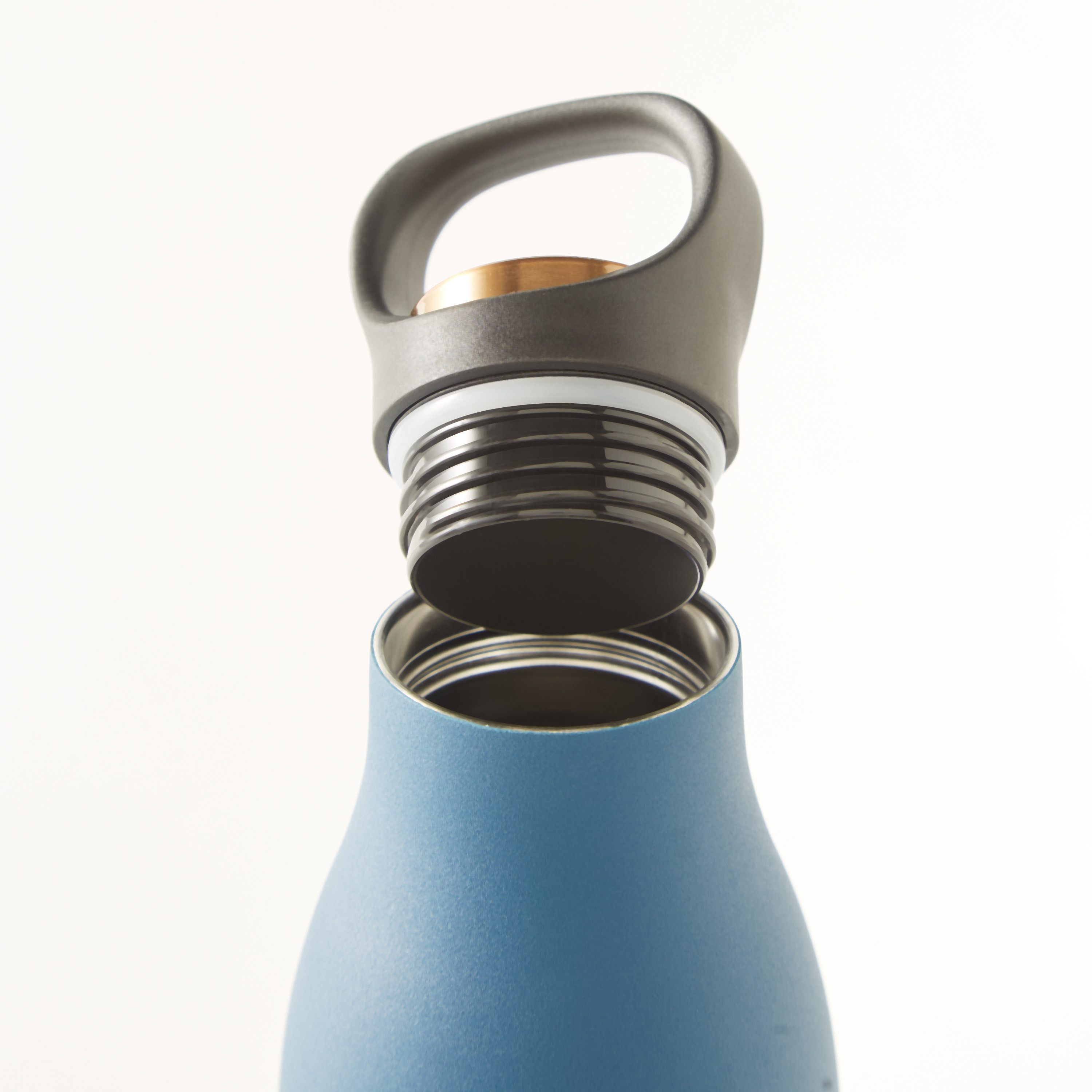 قارورة مياه ستانلس ستيل عازلة للحرارة من بريتون - 750 مل-school-waterbottles-image-3