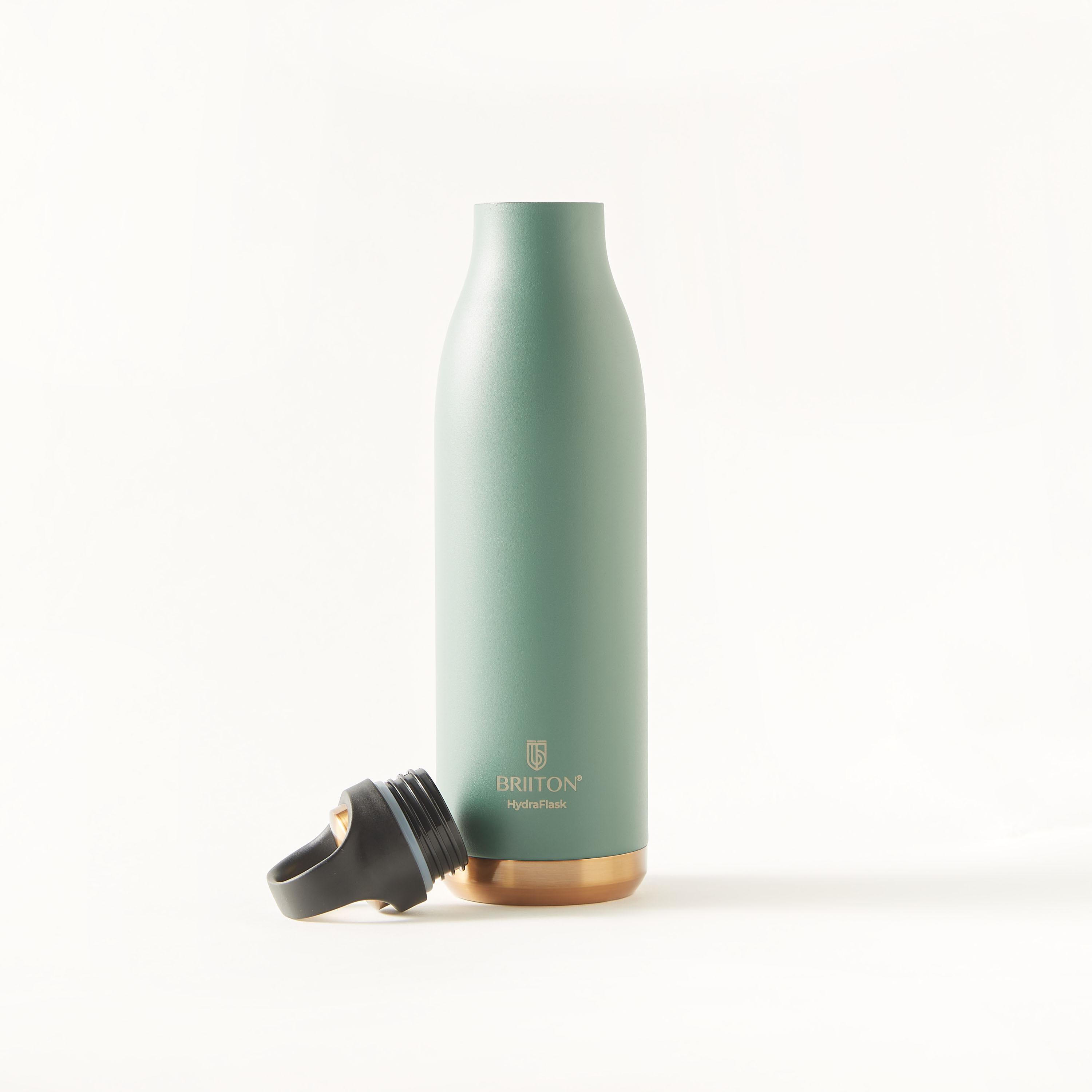 Briiton Stainless Steel Insulated Water Bottle - 750 ml-promo_LS20_OMN-image-2
