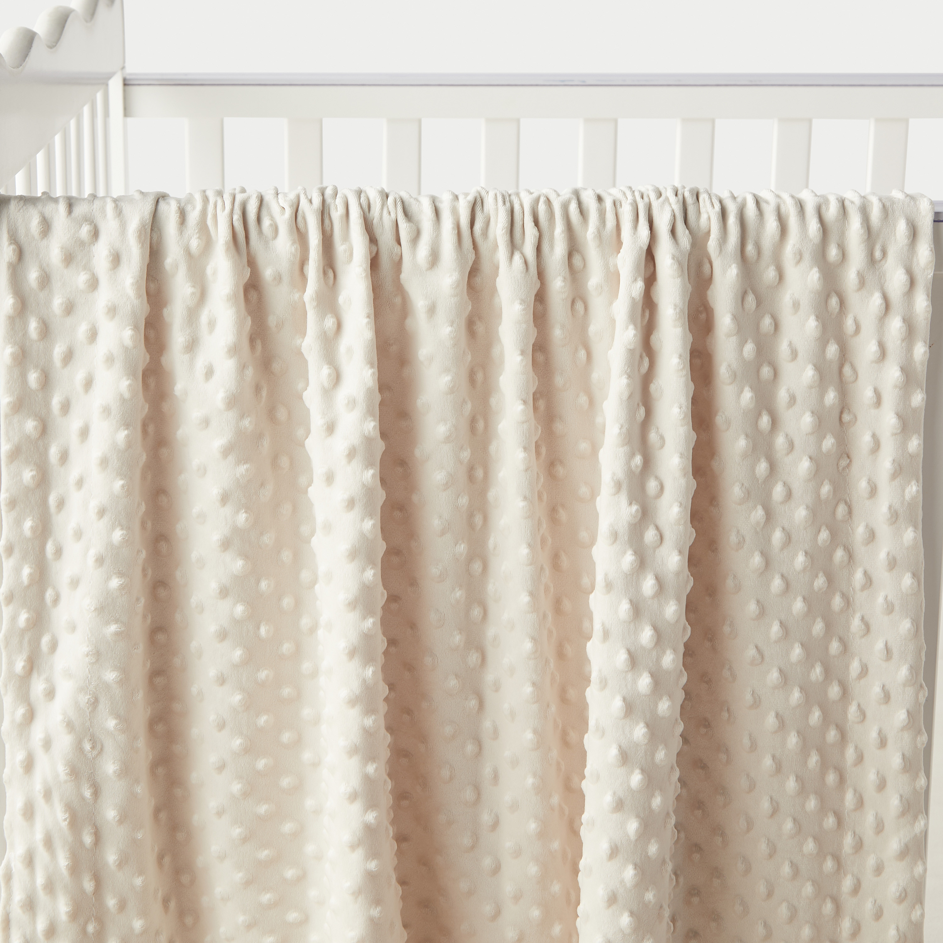 Juniors Textured Blanket with Bear Soft Toy - 80x110 cm-baby-nursery-blanketsandswaddles-blanketsandquilts-image-3