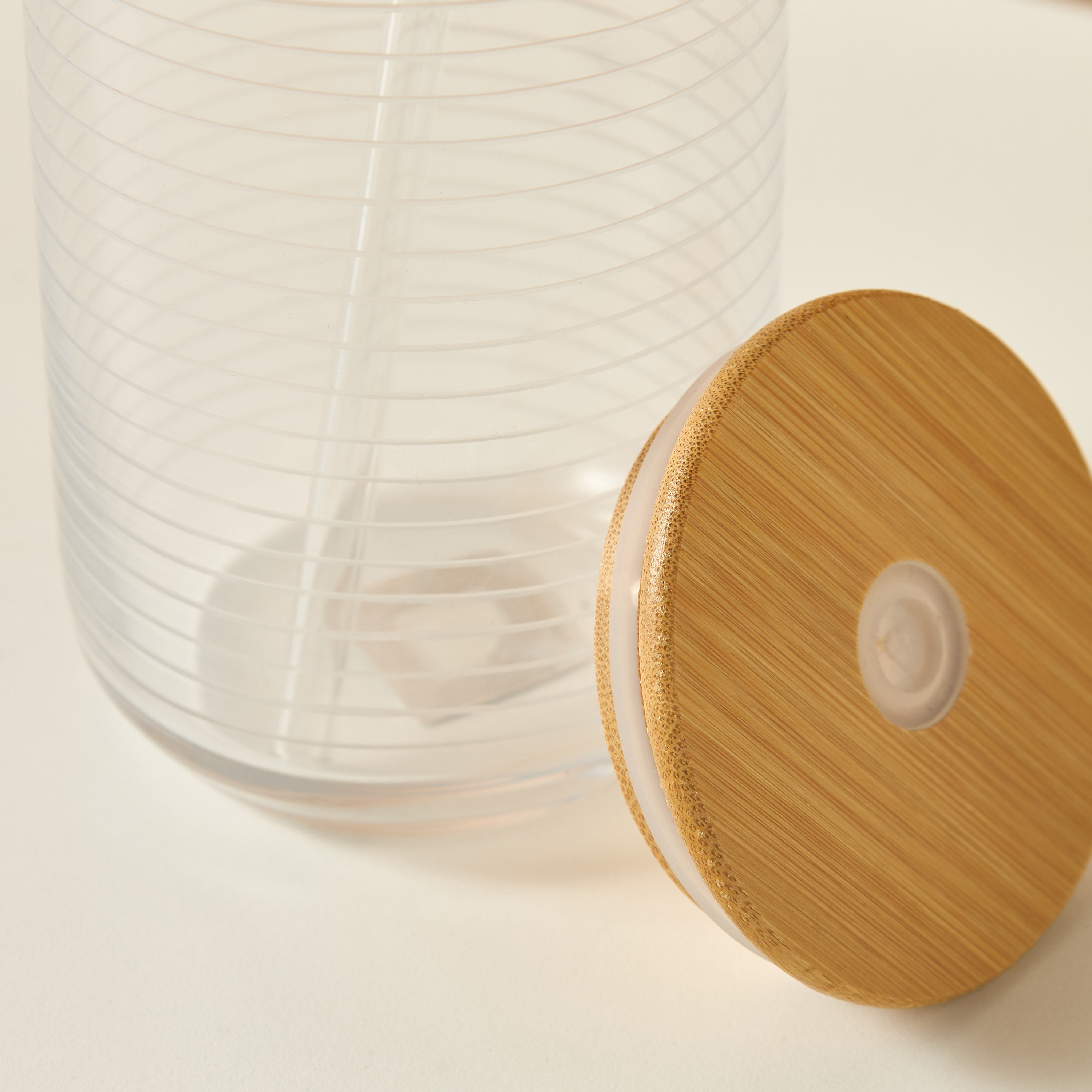 Textured 2-Piece Glass Sipper with Straw and Bamboo Lid Set - 530 ml-household-dining-teaandcoffee-mugsandcups-image-5