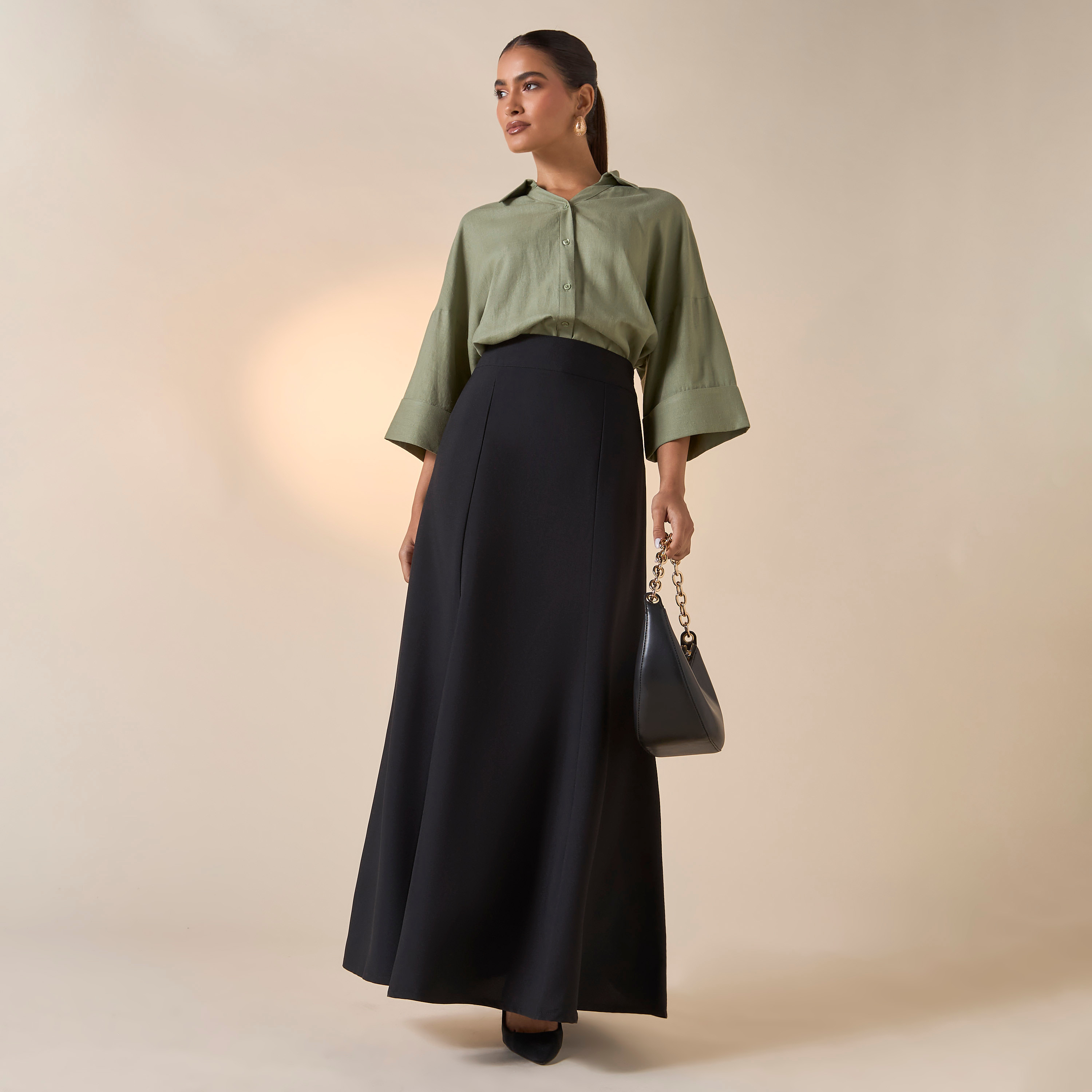 Golden Apple Solid Skirt with Zip Closure-women-clothing-bottoms-skirts-image-2