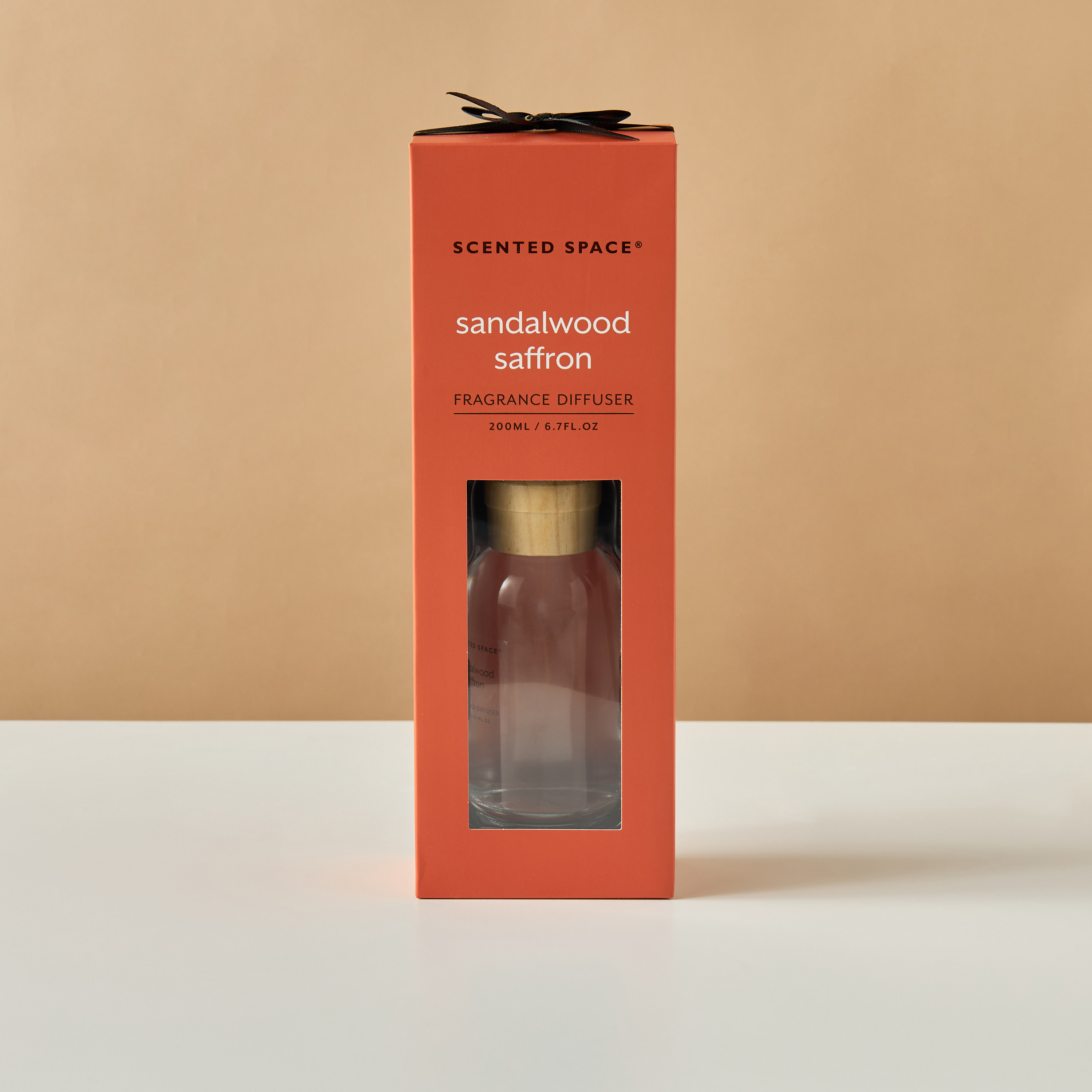 موزع عطور برائحة أمبريان وودز من سينتد سبيس - 200 مل-household-homefragrance-reeddiffusers-image-4
