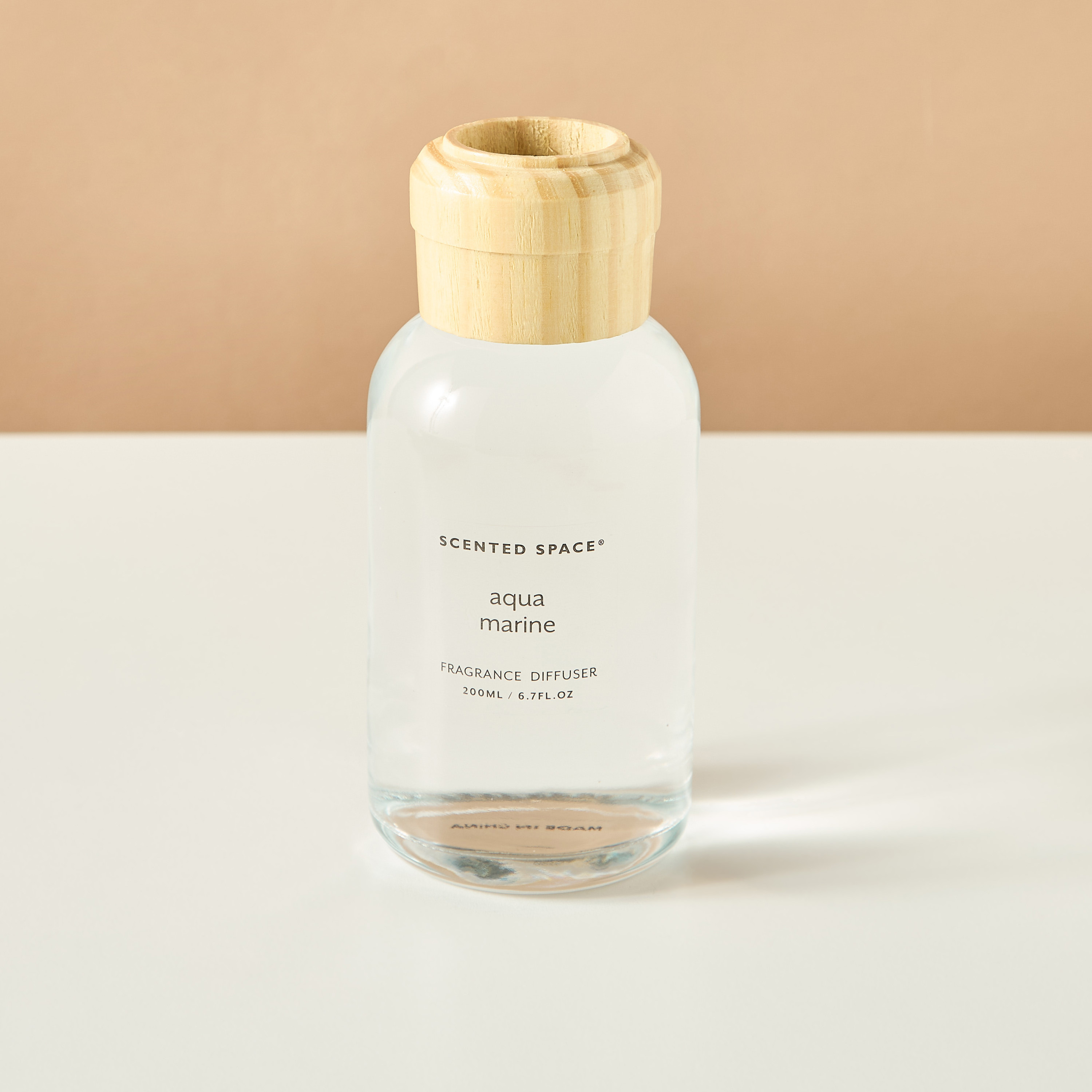 Scented Space Amberian Woods Reed Diffuser - 200 ml-household-homefragrance-reeddiffusers-image-2