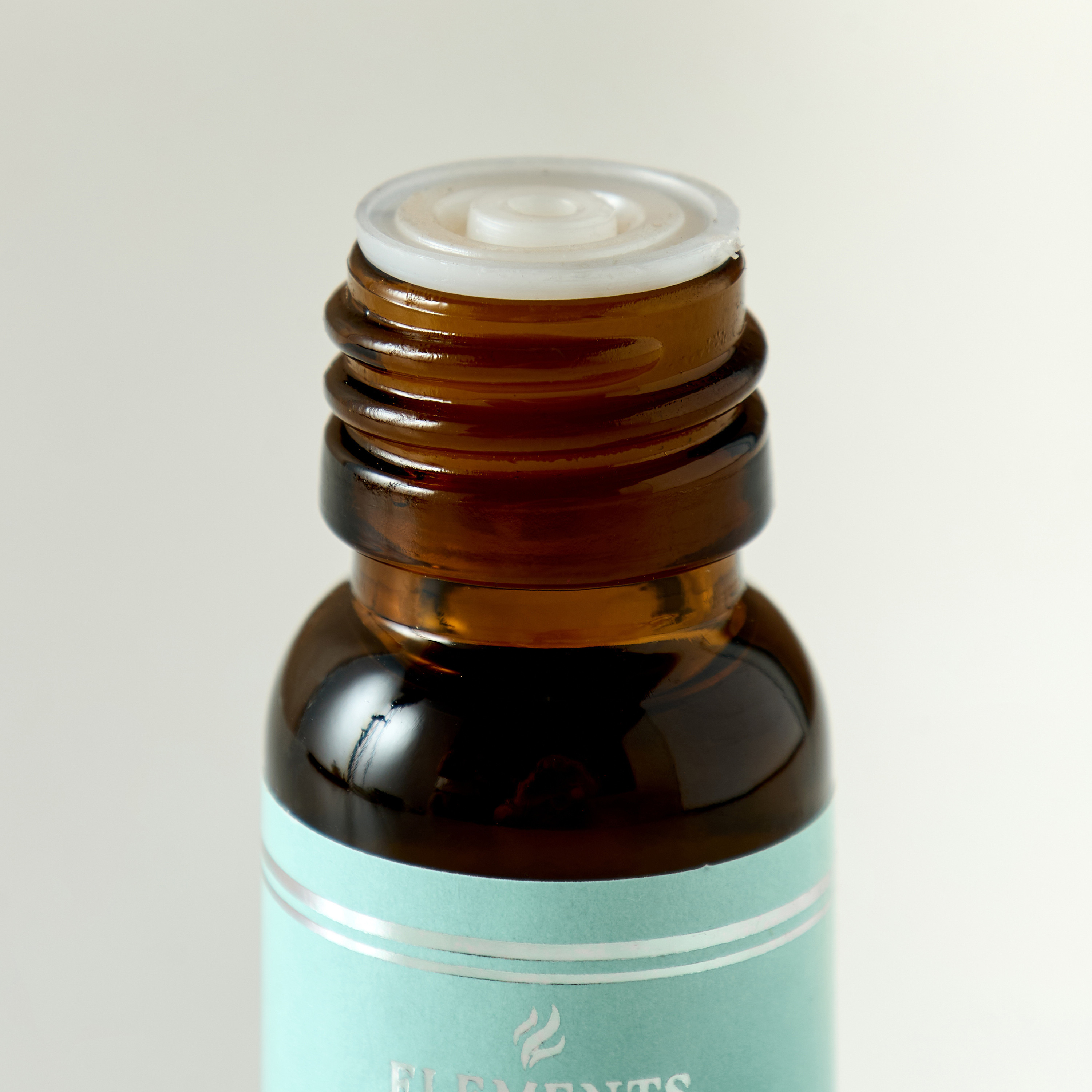 Elements Peony and Blush Suede Fragrance Oil - 15 ml-household-homefragrance-fragranceoilsandessence-image-4