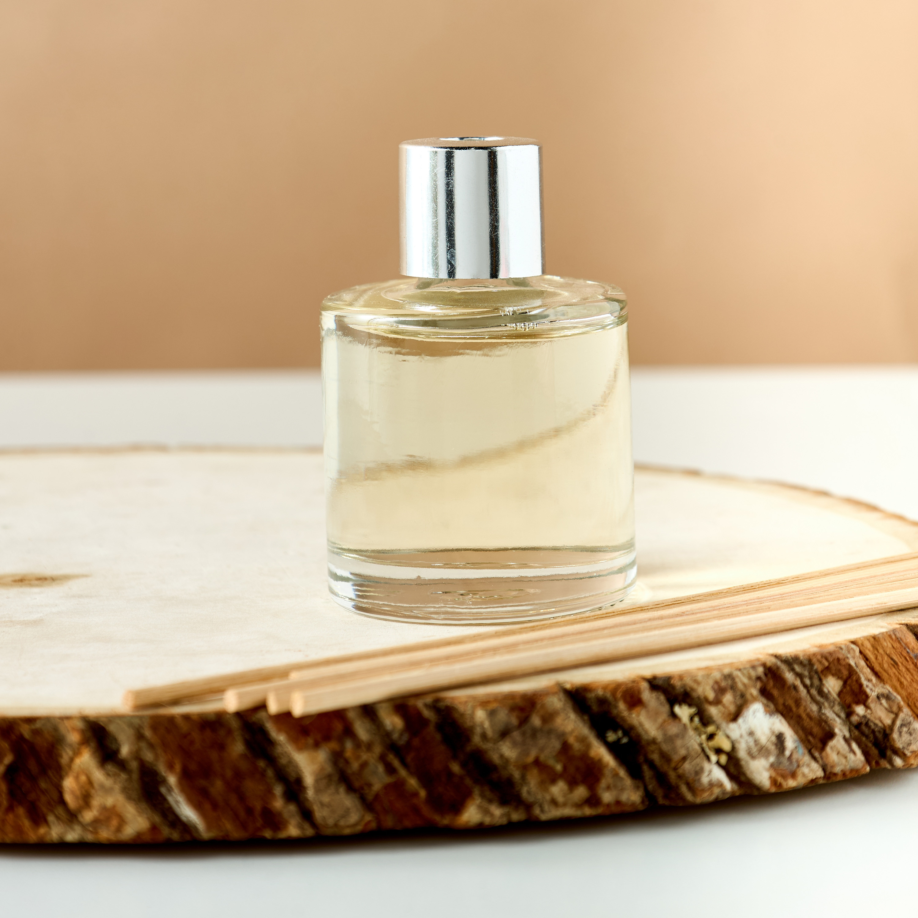 Elements Rose and Black Oud Reed Diffuser - 50 ml-household-homefragrance-reeddiffusers-image-2