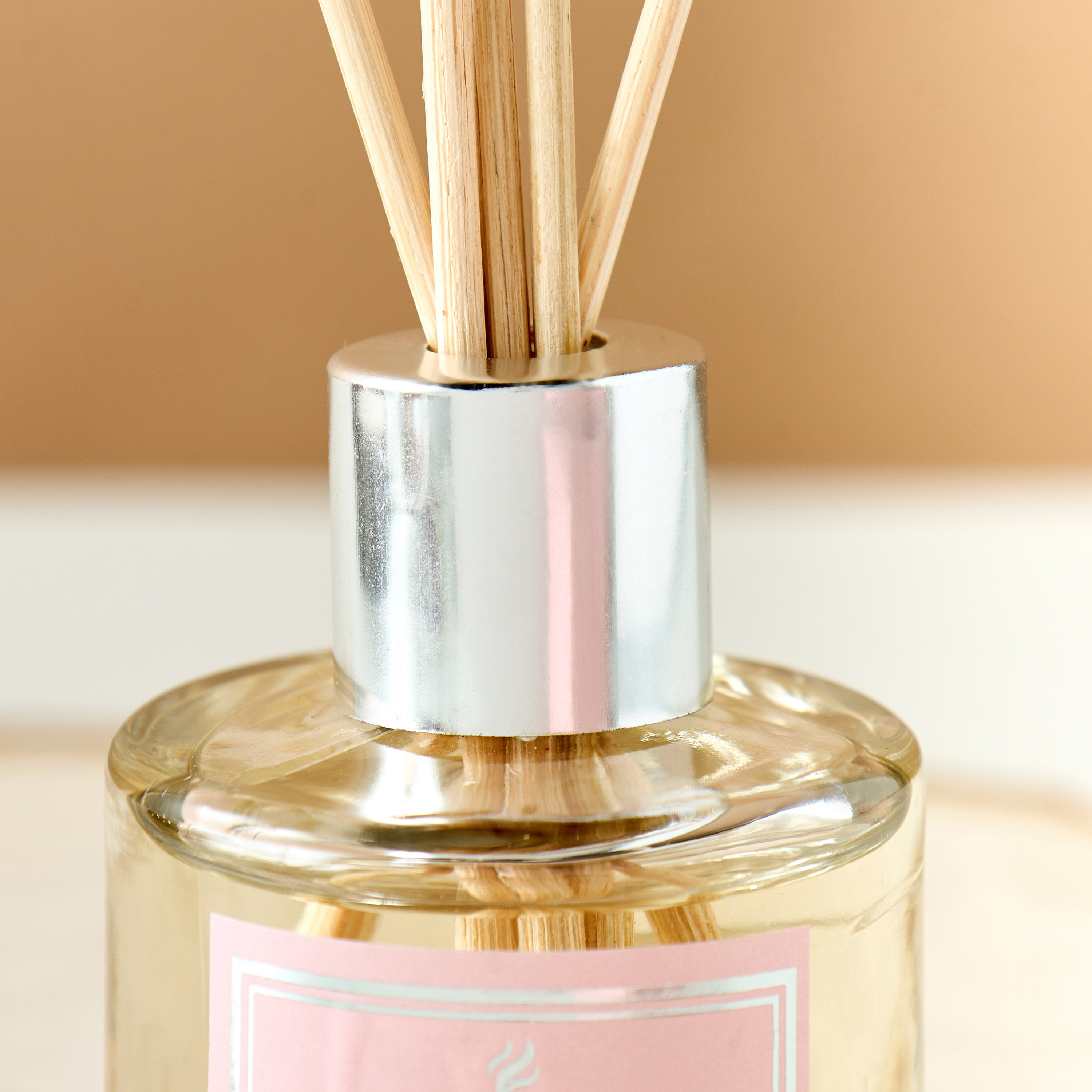 Elements Rose and Black Oud Reed Diffuser and Jar Candle Gift Set-household-homefragrance-fragrancegiftset-image-7
