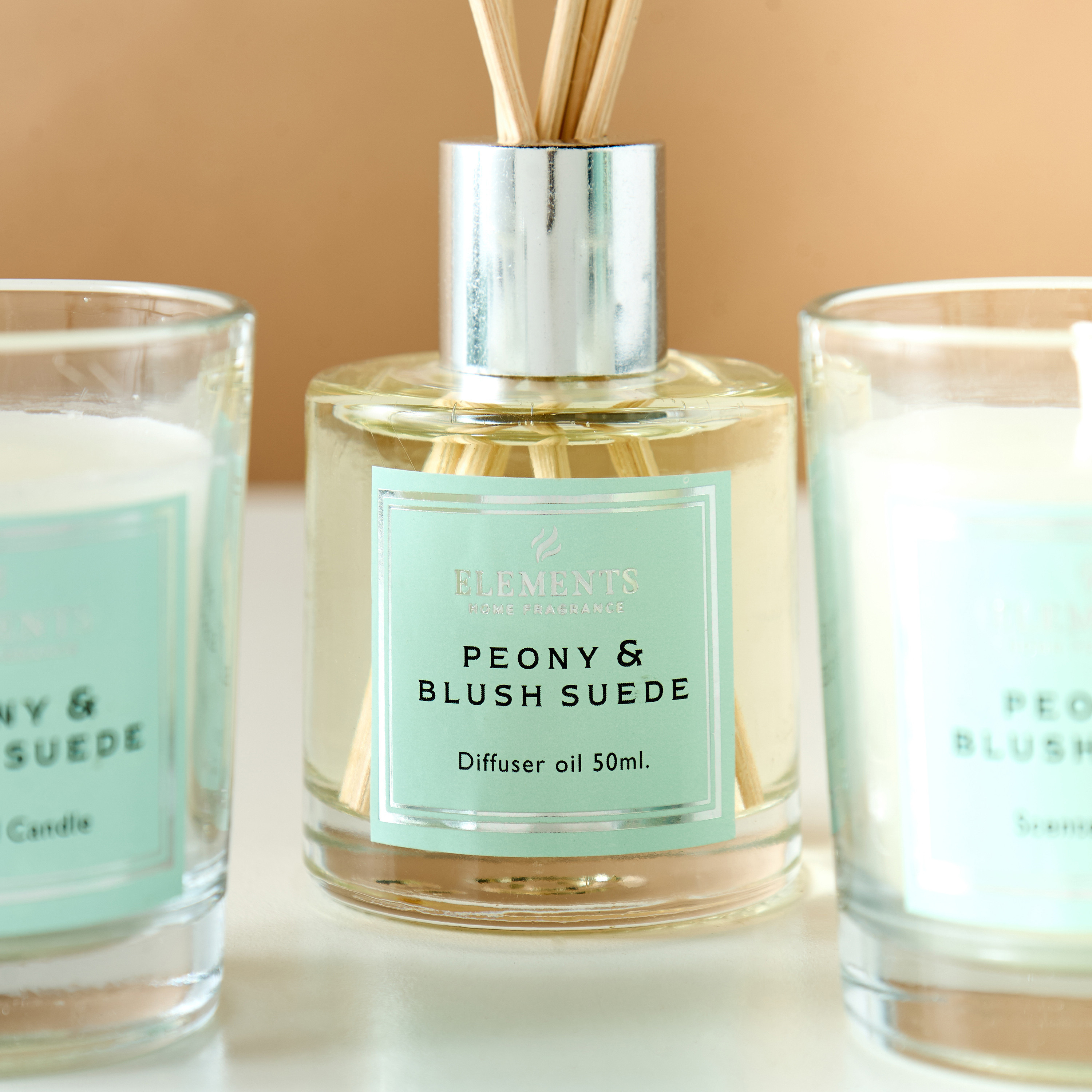 Elements Rose and Black Oud Reed Diffuser and Jar Candle Gift Set-household-homefragrance-fragrancegiftset-image-3