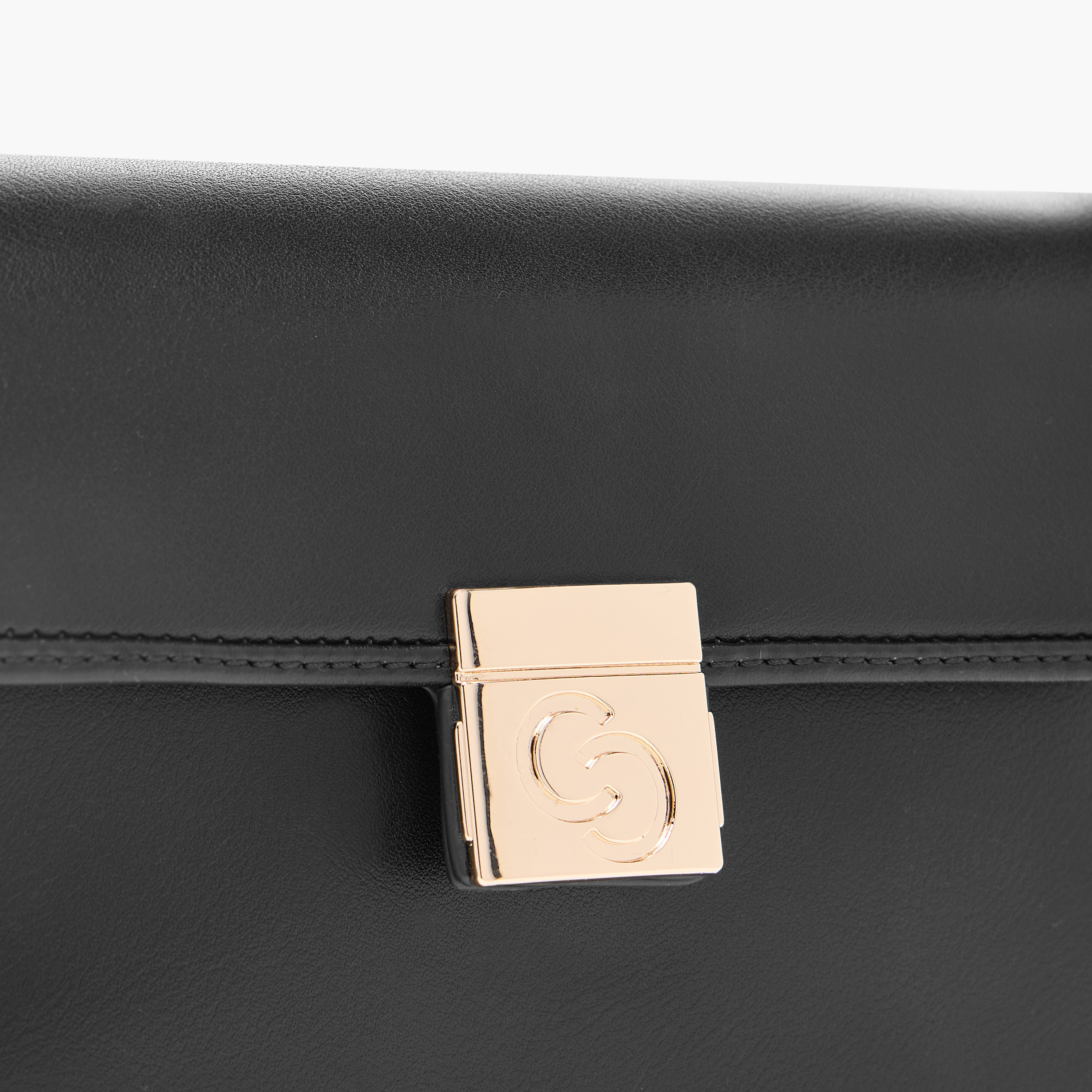 شنطة كروس بودي سادة بحزام سلسلة وطيّة إغلاق من سيليست-women-bagsandwallets-handbags-image-4