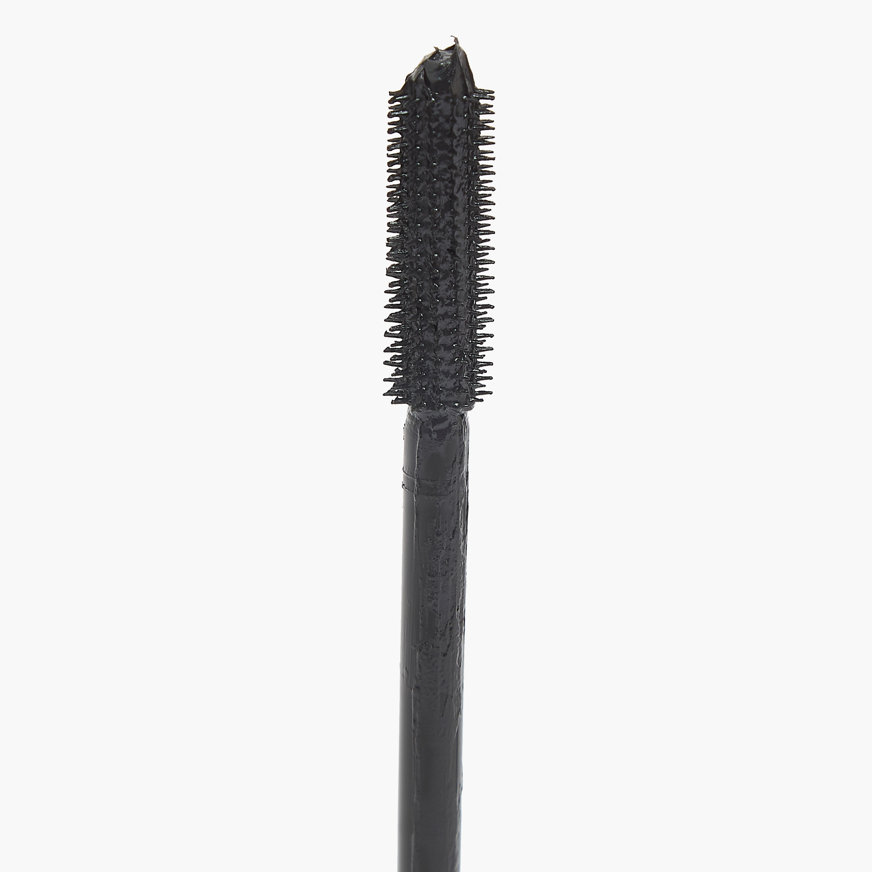 محدد عيون جليتر 2 في 1 مع فيتامين إي من ماكس فاكتور - 7 مل-beautyandpersonalcare-makeup-eyes-eyeliners-image-4