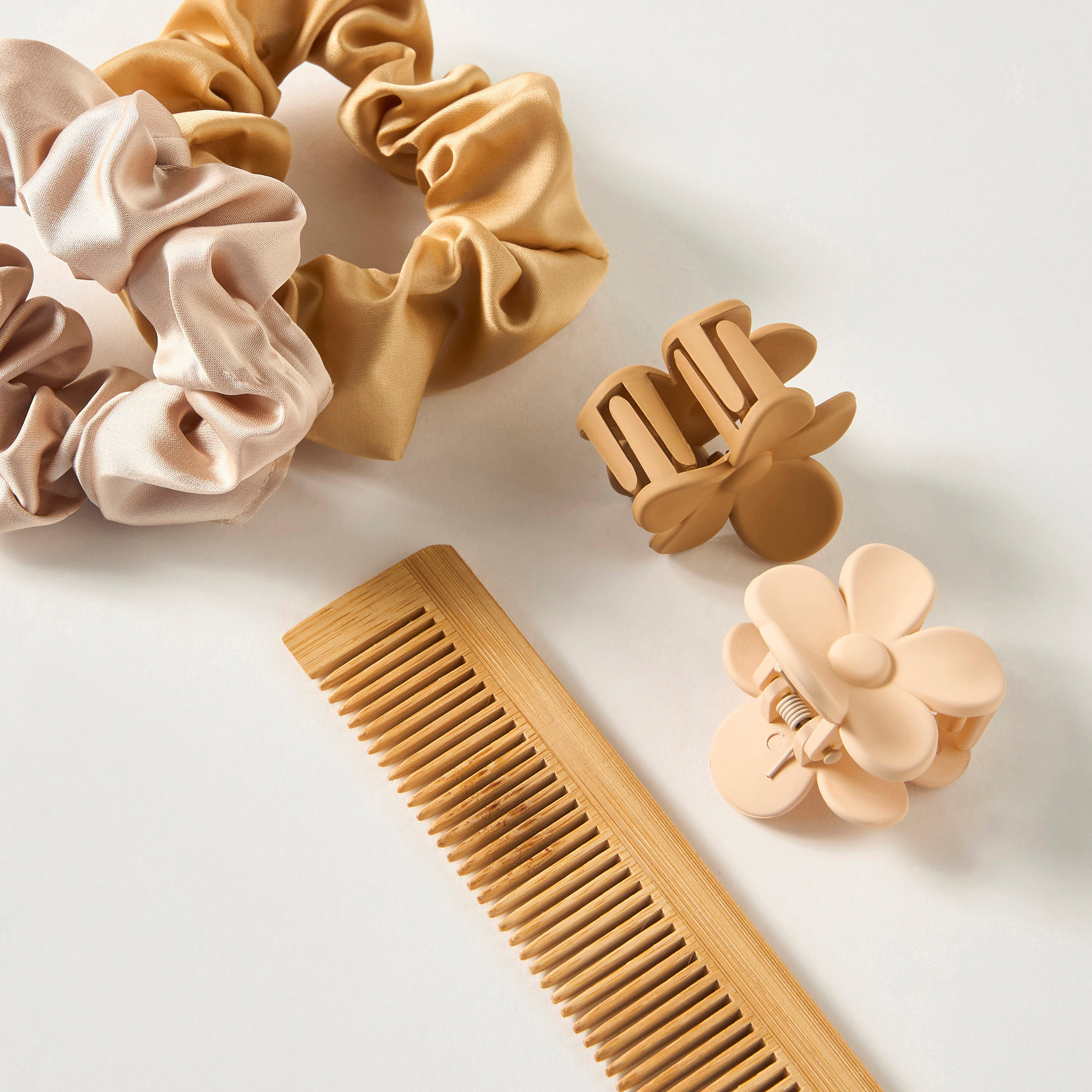 Assorted 6-Piece Hairbrush and Accessories Gift Set-women-hairaccessories-sets-image-3