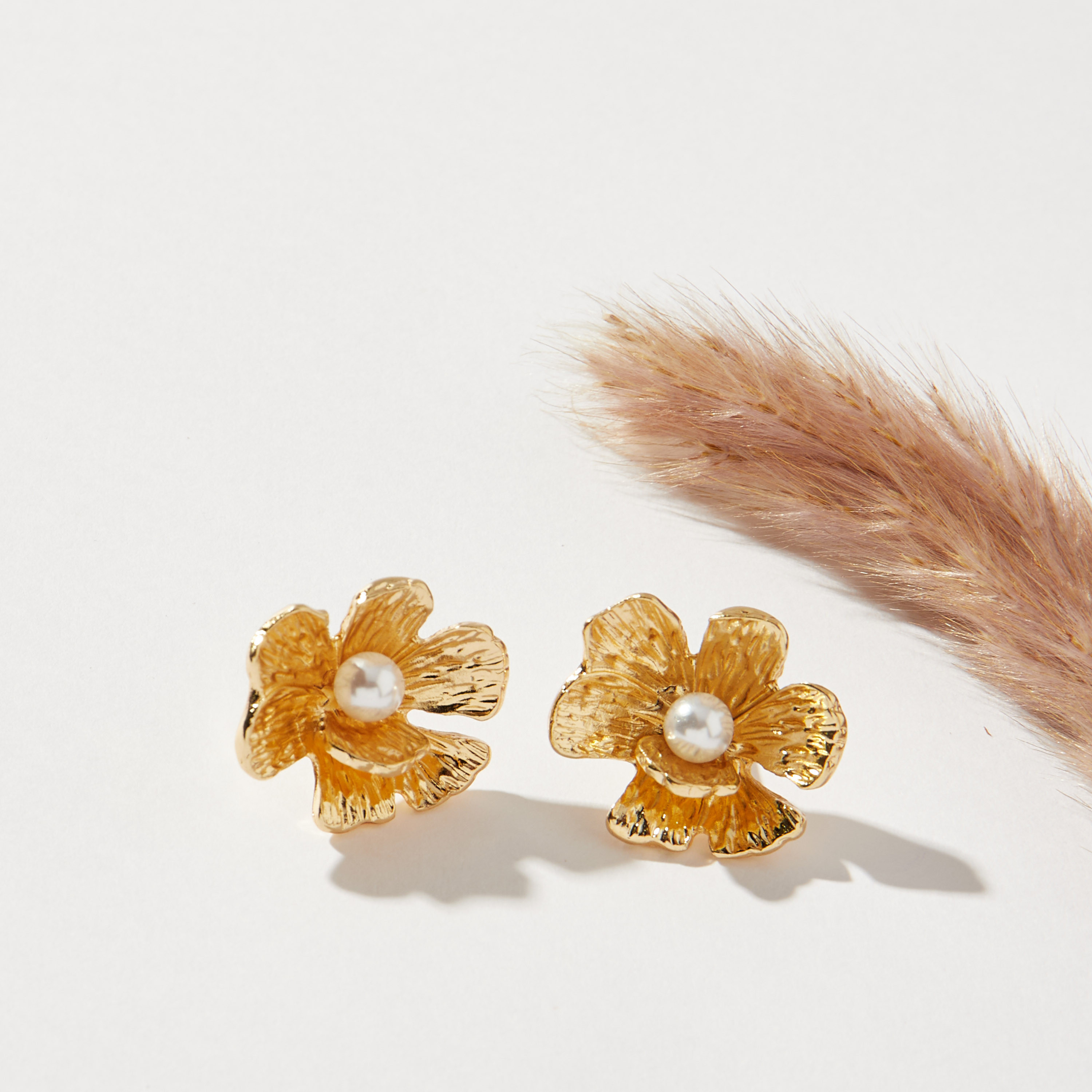 Solid Earrings with Pushback Closure-women-watchesandjewellery-jewellery-earrings-image-1