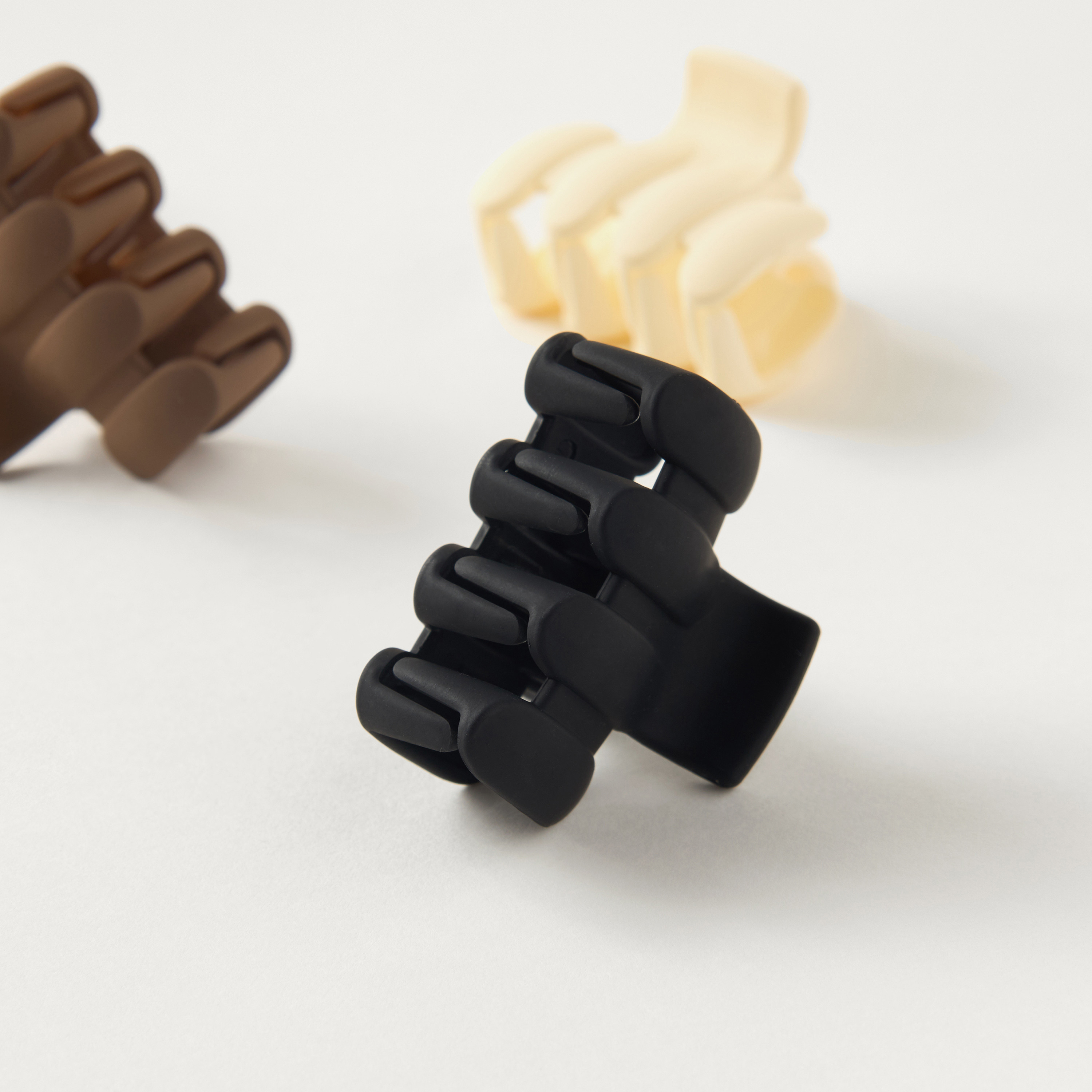مشابك شعر سادة - طقم 4 قطع-women-hairaccessories-clamps-image-3